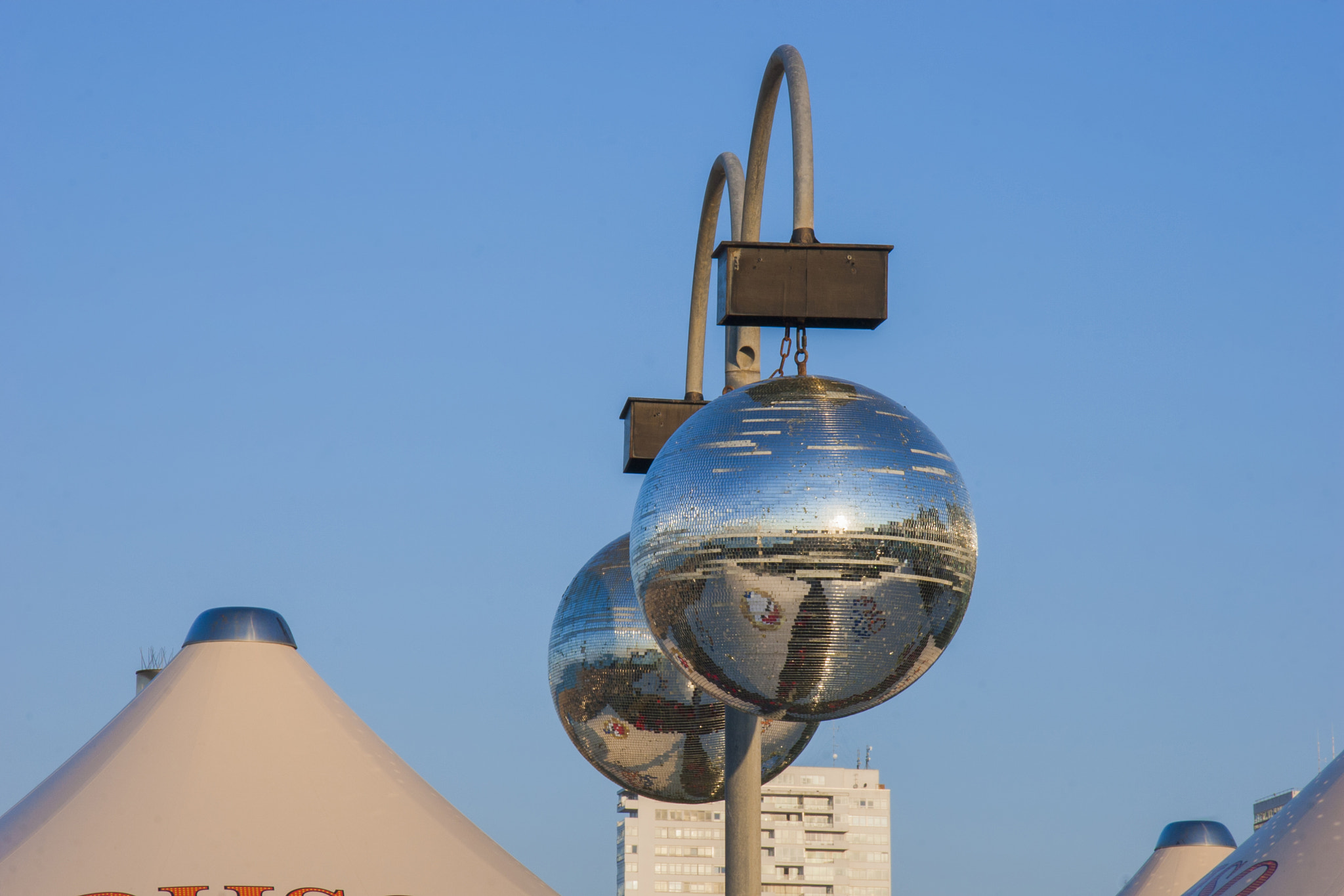 Canon EF-S 17-85mm F4-5.6 IS USM sample photo. Good morning brighton photography