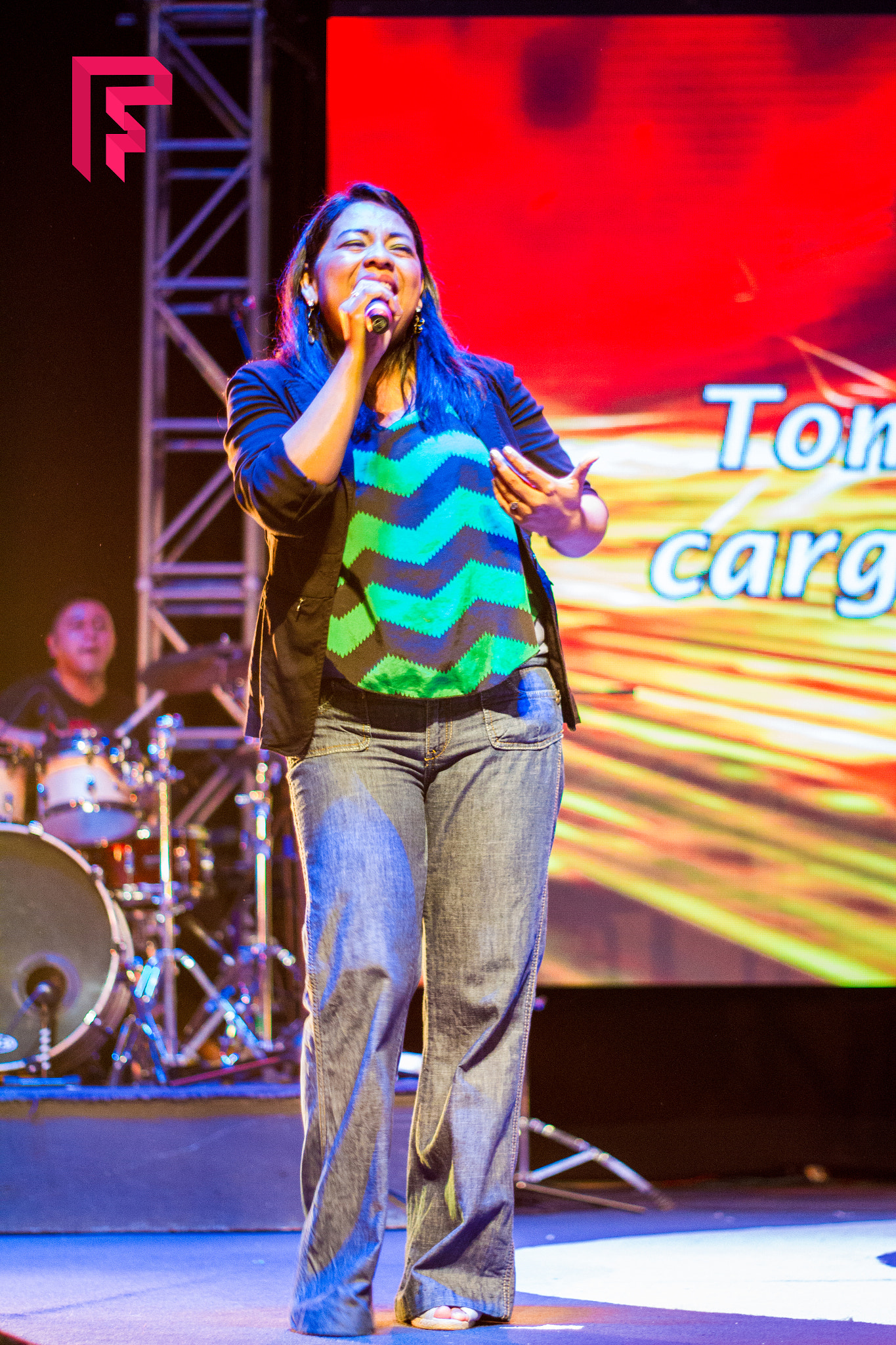 Canon EOS 7D + Canon EF 50mm f/1.8 sample photo. Congreso viral photography