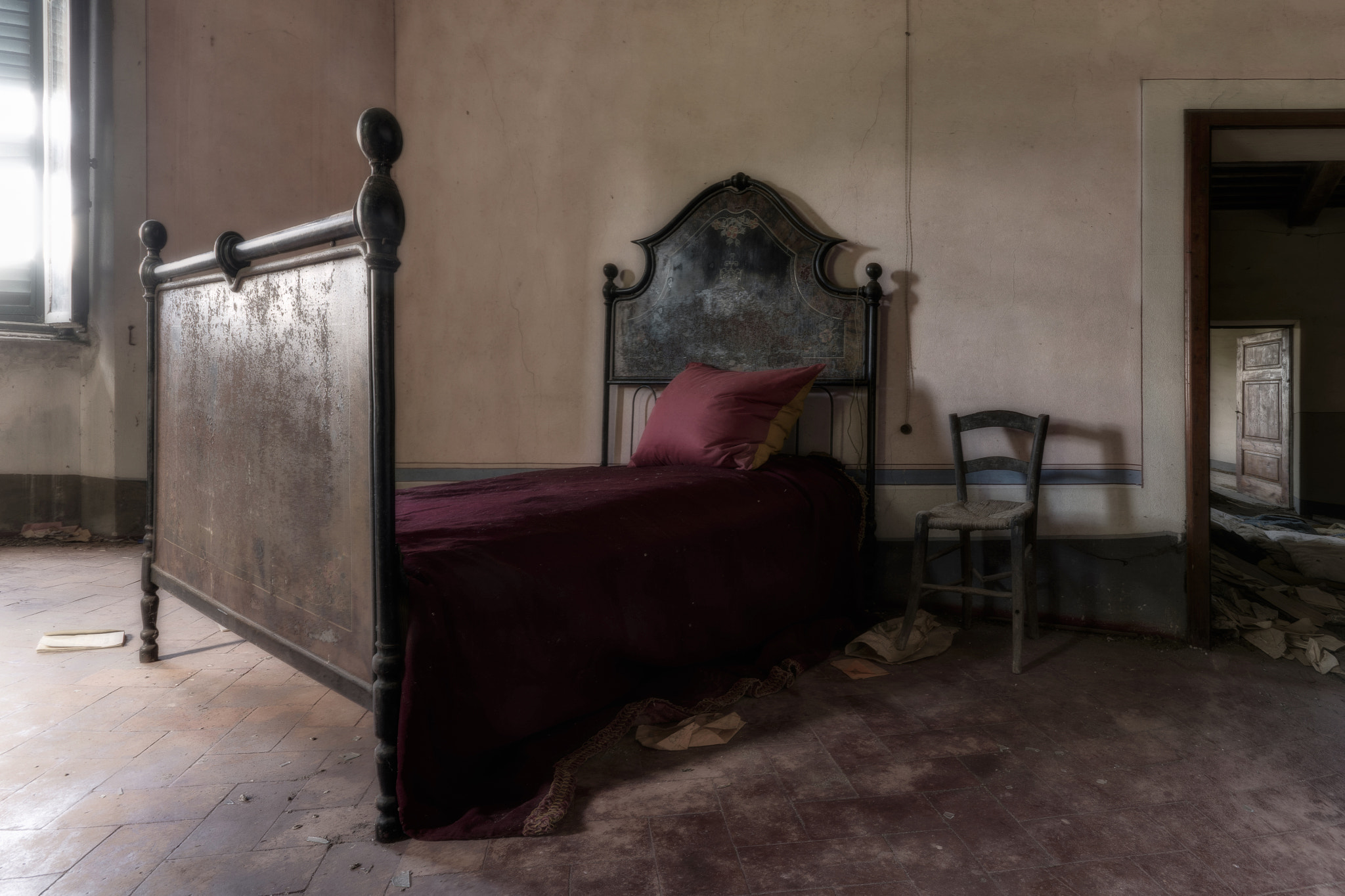 Sigma 10-20mm F4-5.6 EX DC HSM sample photo. Red dreams photography