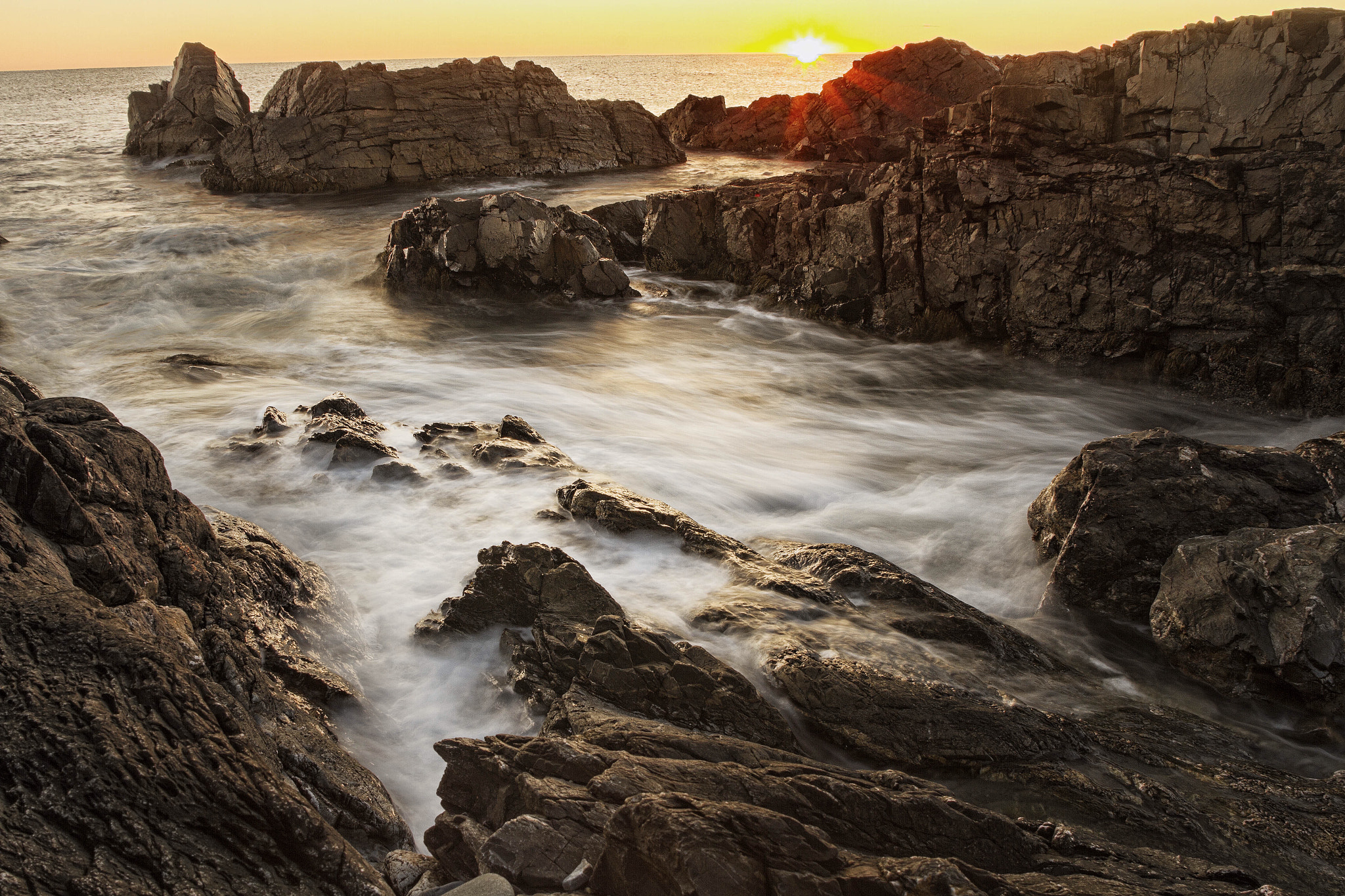 Canon EOS 7D + Canon EF 20-35mm F3.5-4.5 USM sample photo. Marginal way at sunrise photography