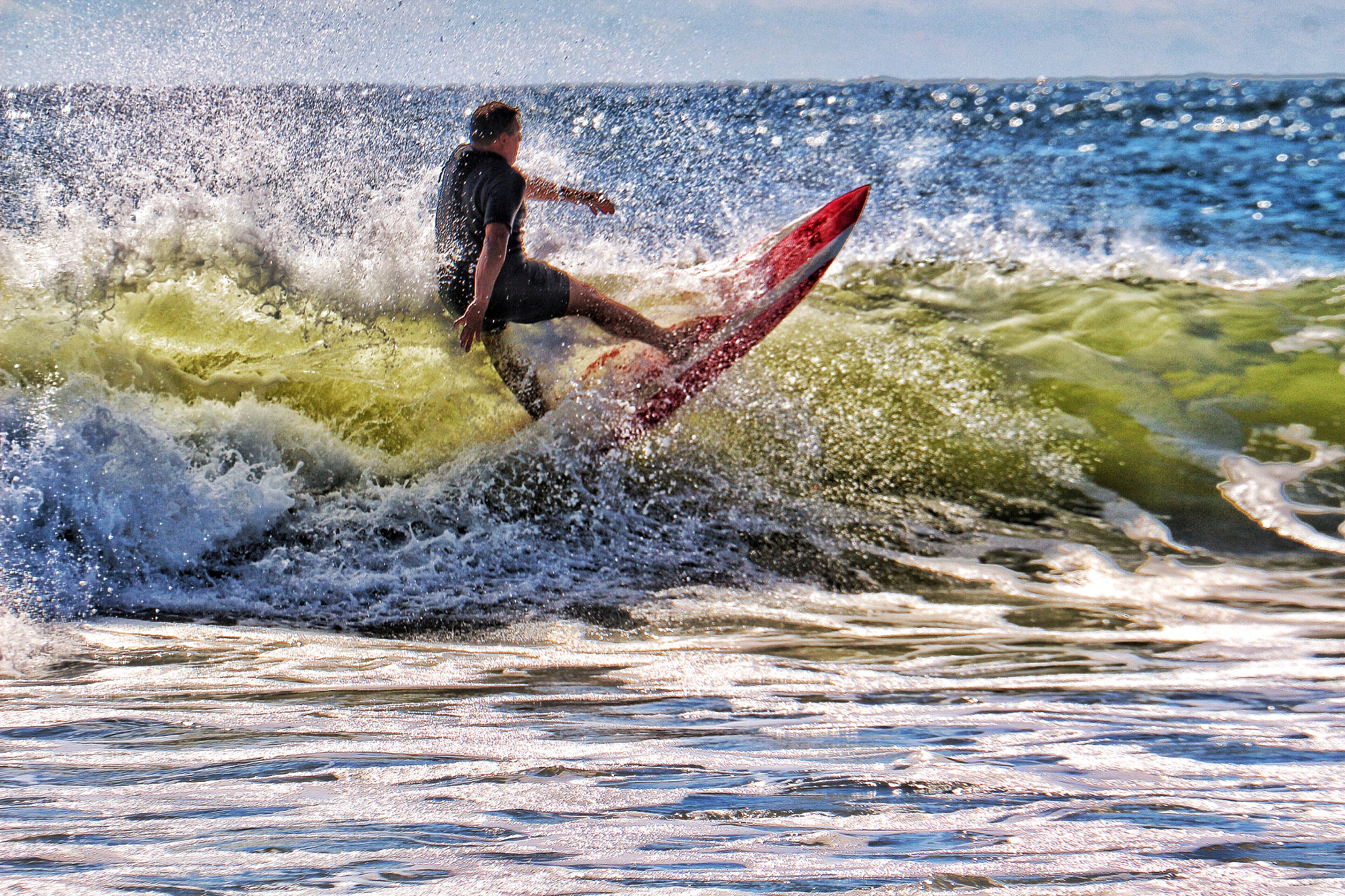 Canon EOS 650D (EOS Rebel T4i / EOS Kiss X6i) + Canon EF 70-300mm F4-5.6L IS USM sample photo. Surfer series photography