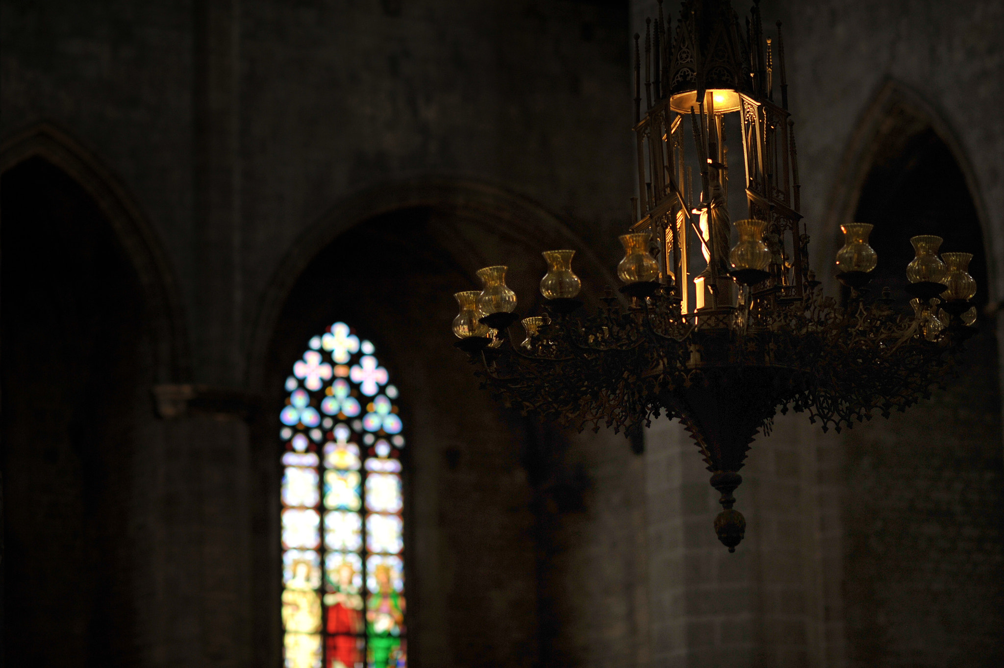 AF DC-Nikkor 135mm f/2D sample photo. Chic photography