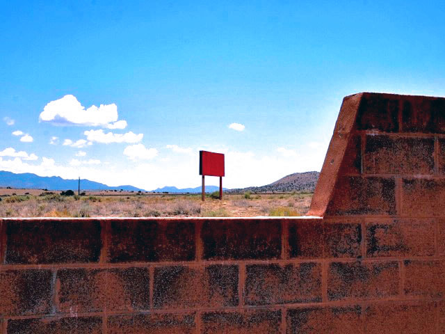Olympus M.Zuiko Digital ED 14-42mm F3.5-5.6 sample photo. Red sign landscape new mexico photography