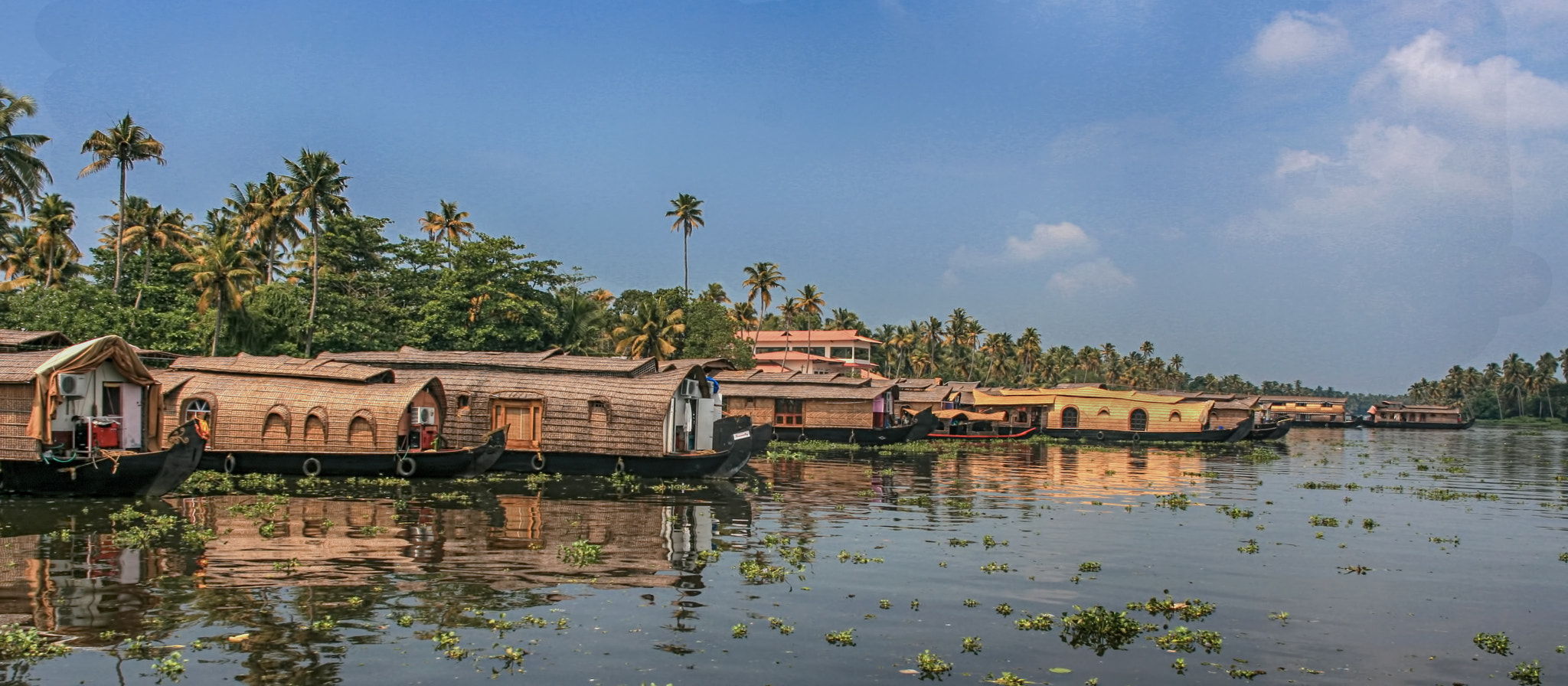 Canon EF-S 18-55mm f/3.5-5.6 USM sample photo. Vembanad lake photography