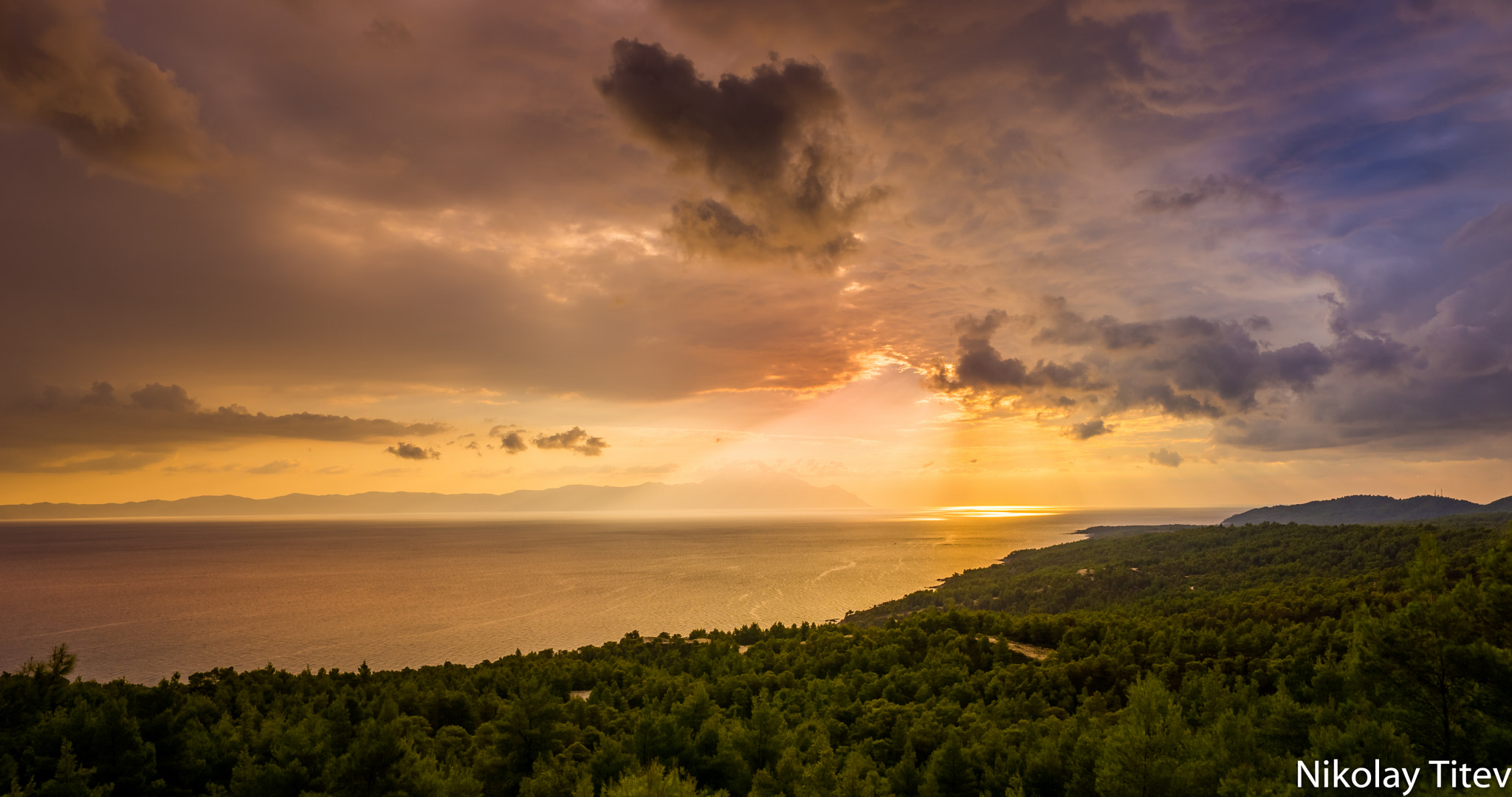 Sony a6000 + ZEISS Touit 12mm F2.8 sample photo. Morning sun #2 photography