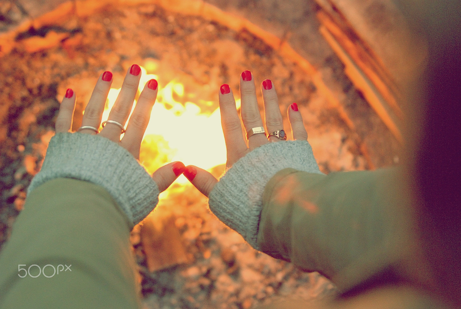 Nikon D80 sample photo. Trying to warm myself up photography