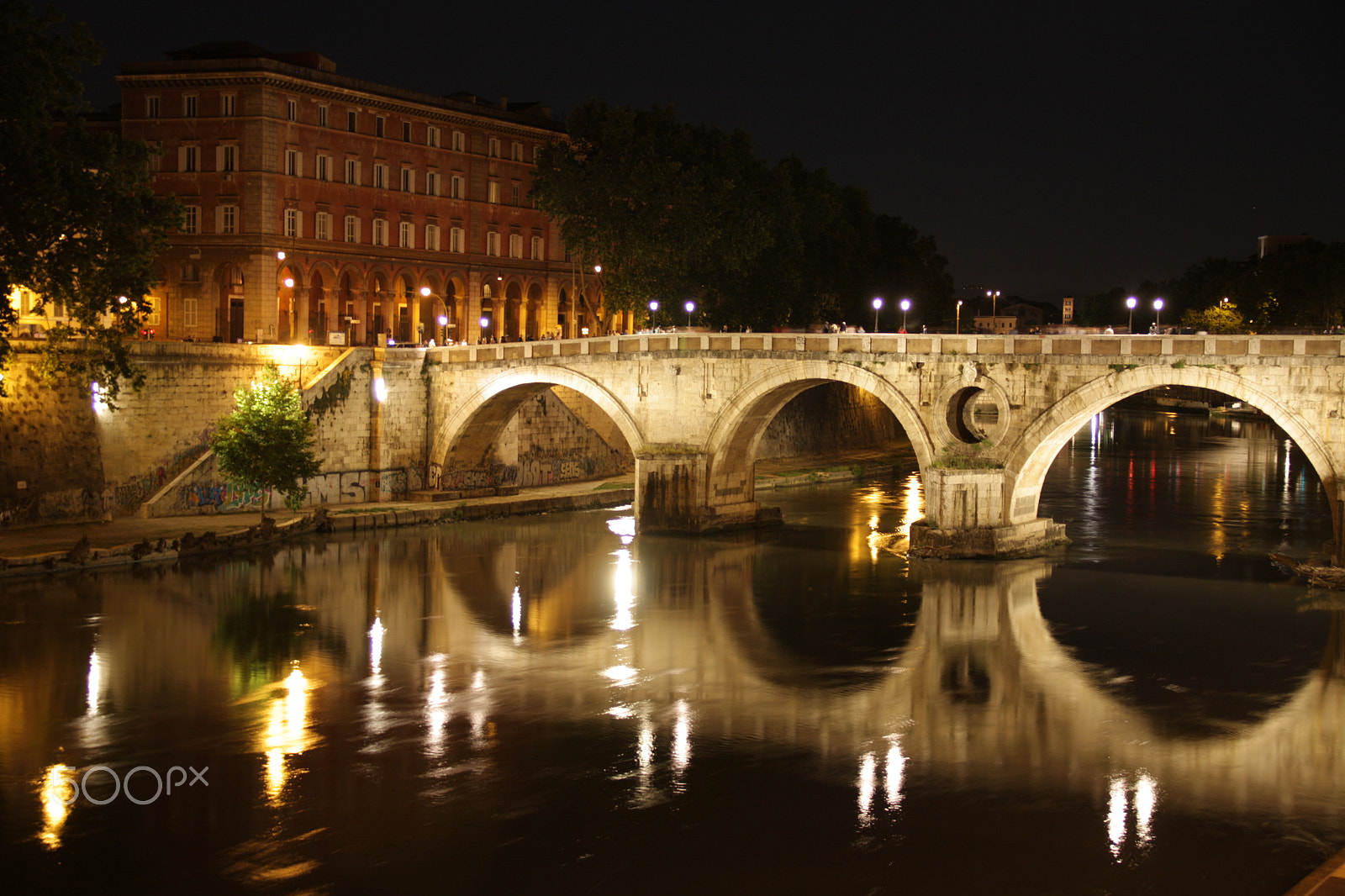 Canon EOS 450D (EOS Rebel XSi / EOS Kiss X2) sample photo. Roma tevere photography
