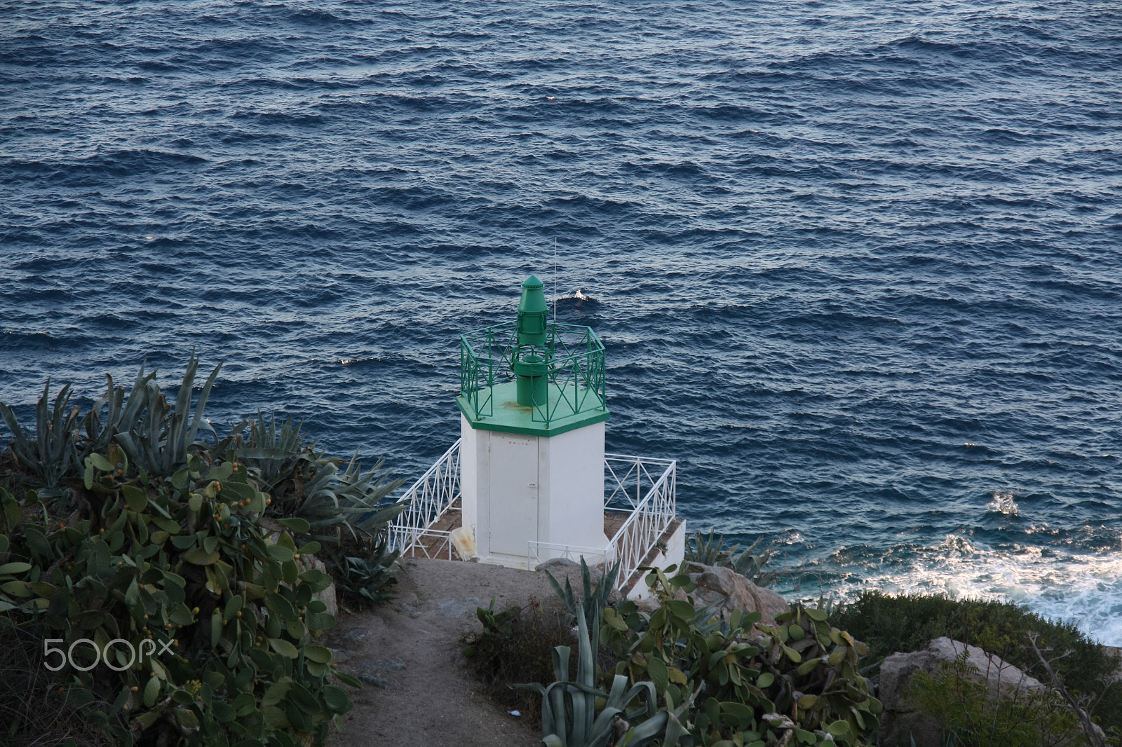 Sigma 17-70mm F2.8-4 DC Macro OS HSM sample photo. Calvi () photography