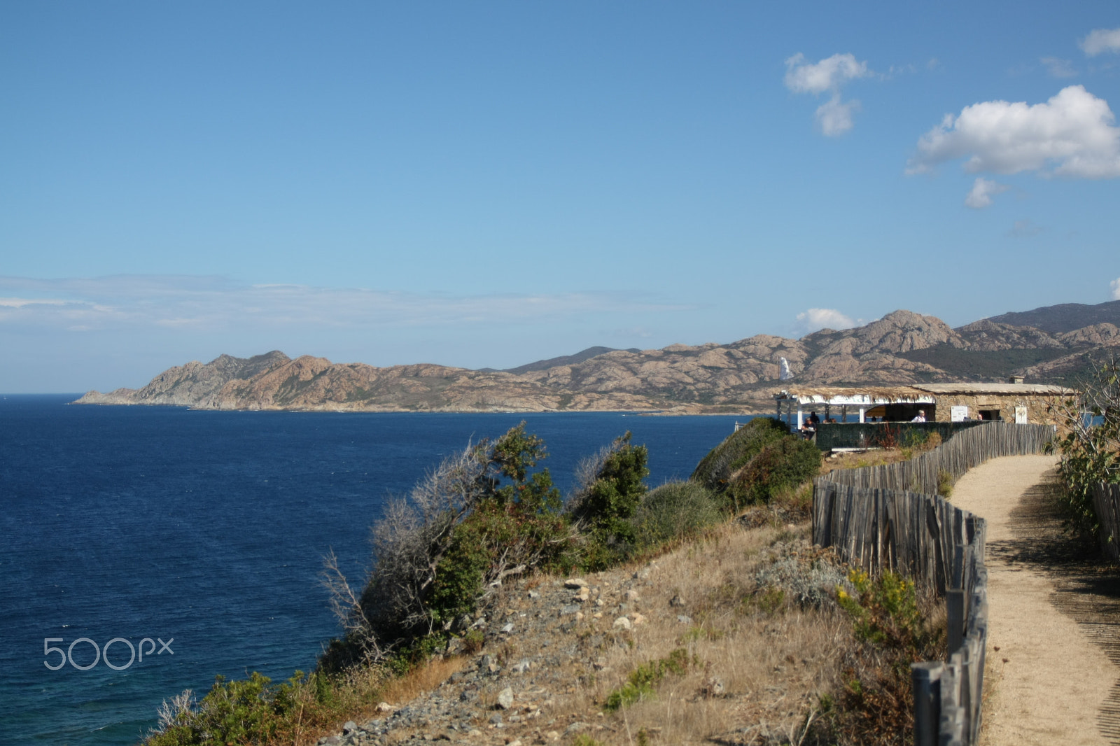 Sigma 17-70mm F2.8-4 DC Macro OS HSM sample photo. L'ile rousse () photography