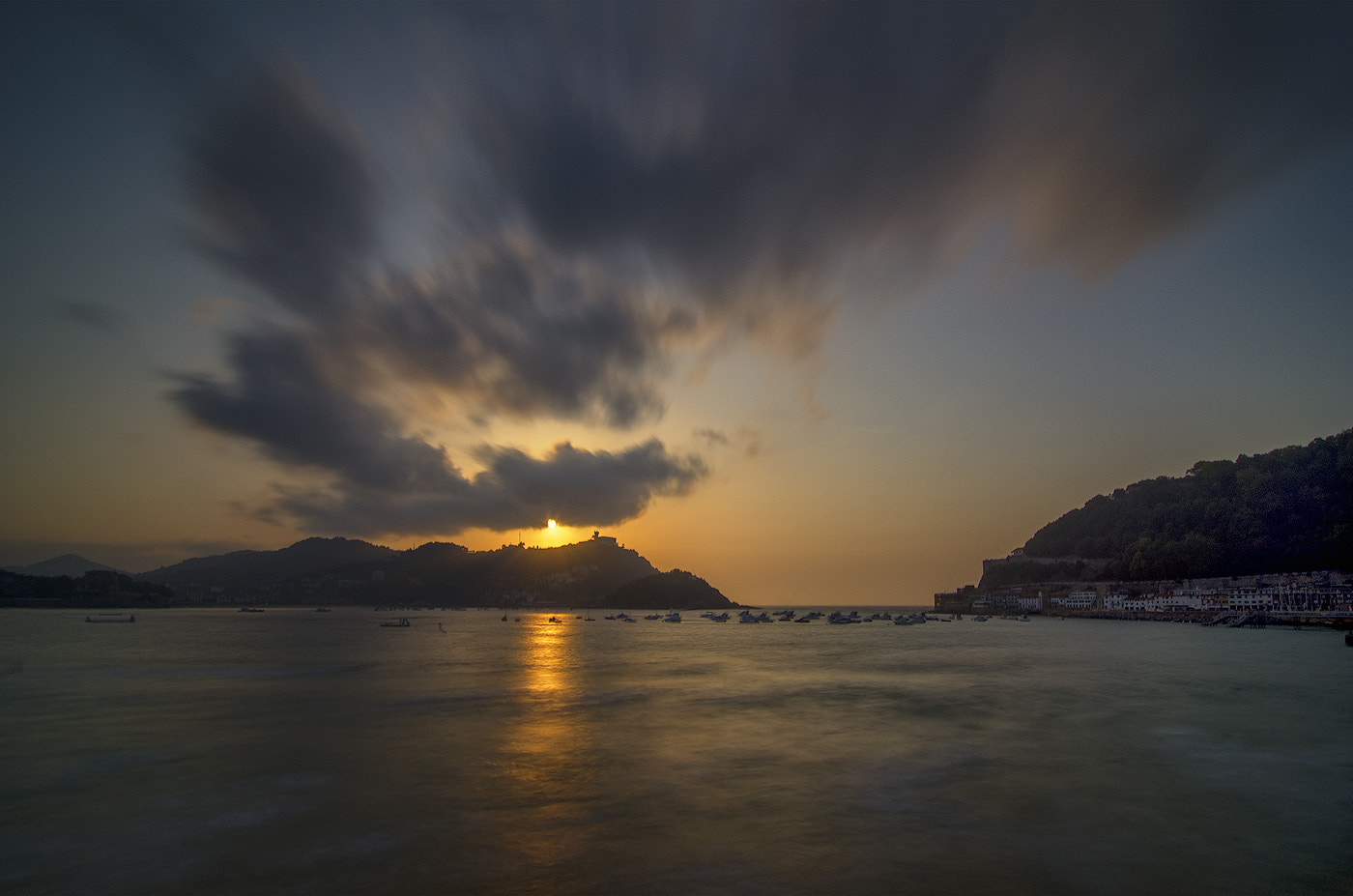 Pentax smc DA 12-24mm F4.0 ED AL (IF) sample photo. San sebastian sunset photography