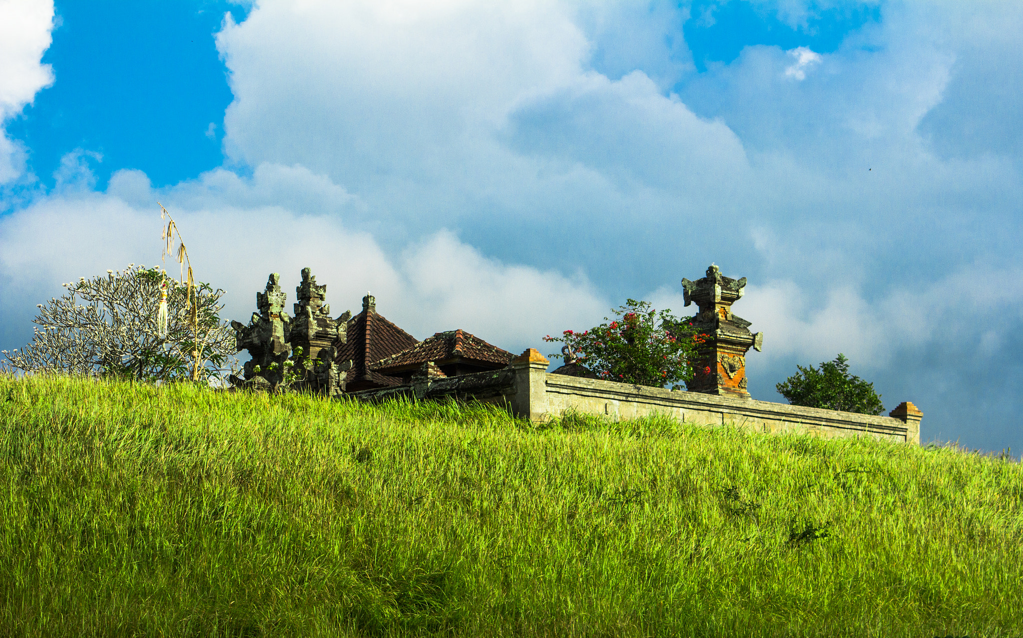 Canon EF 55-200mm F4.5-5.6 II USM sample photo. The sanctoo villa photography