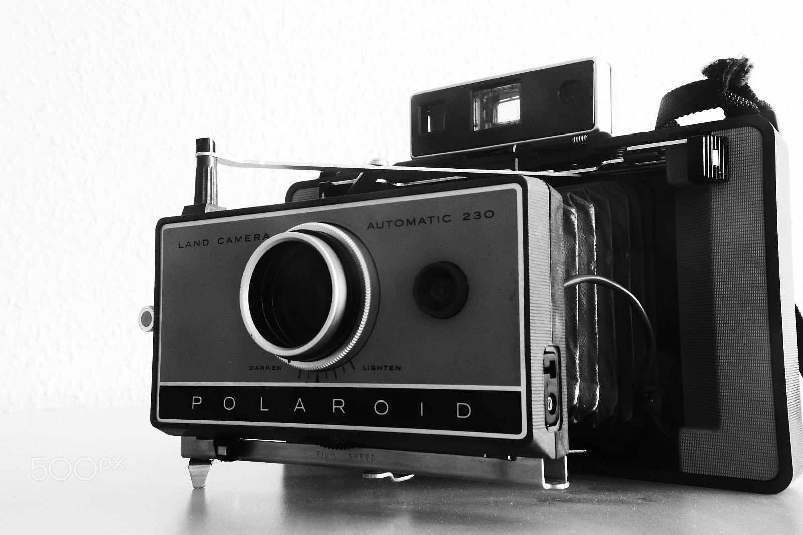 Samsung NX 20-50mm F3.5-5.6 ED sample photo. Polaroid photography