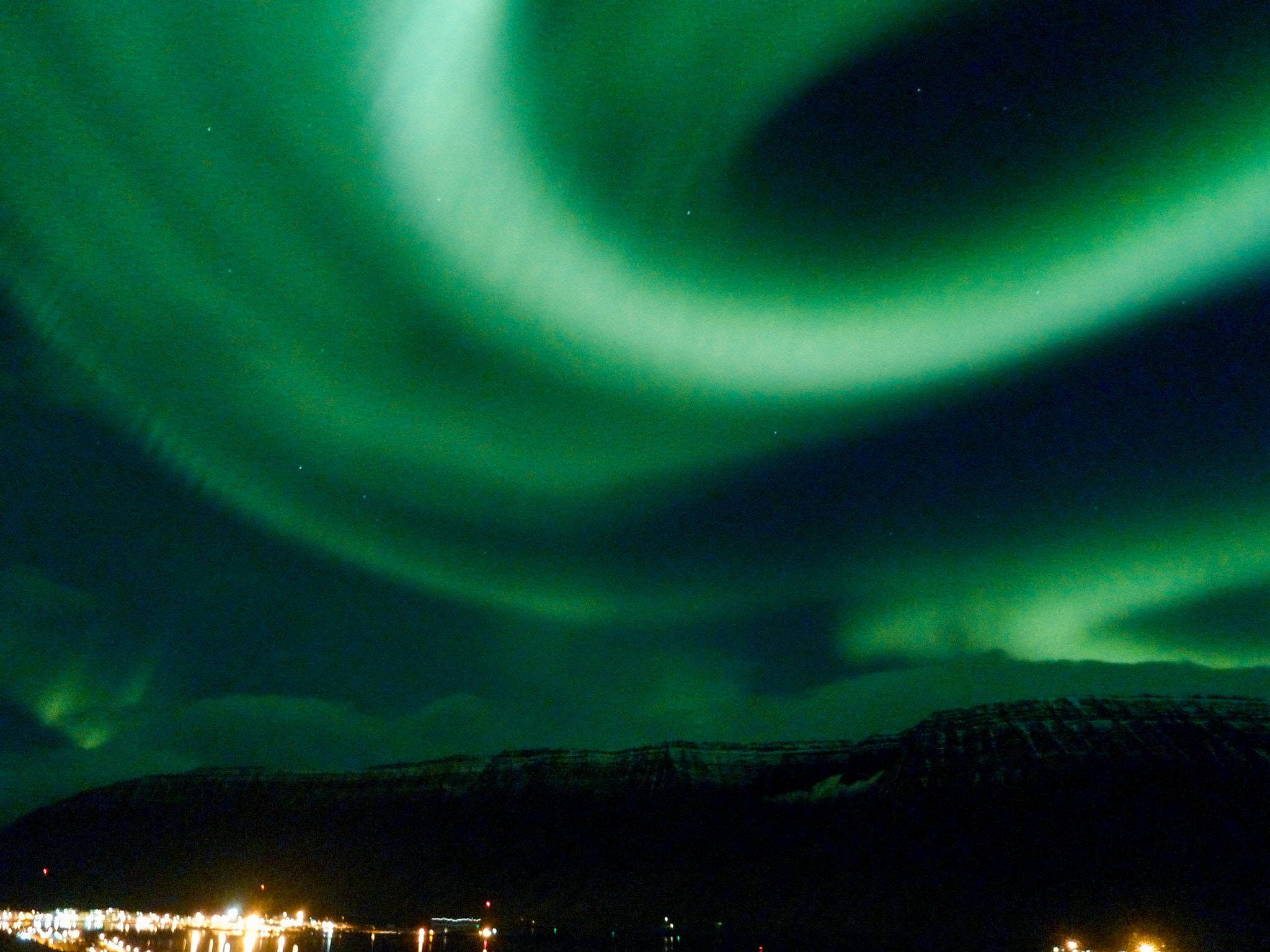 Leica V-Lux 20 sample photo. Northen lights above Ísafjörður photography