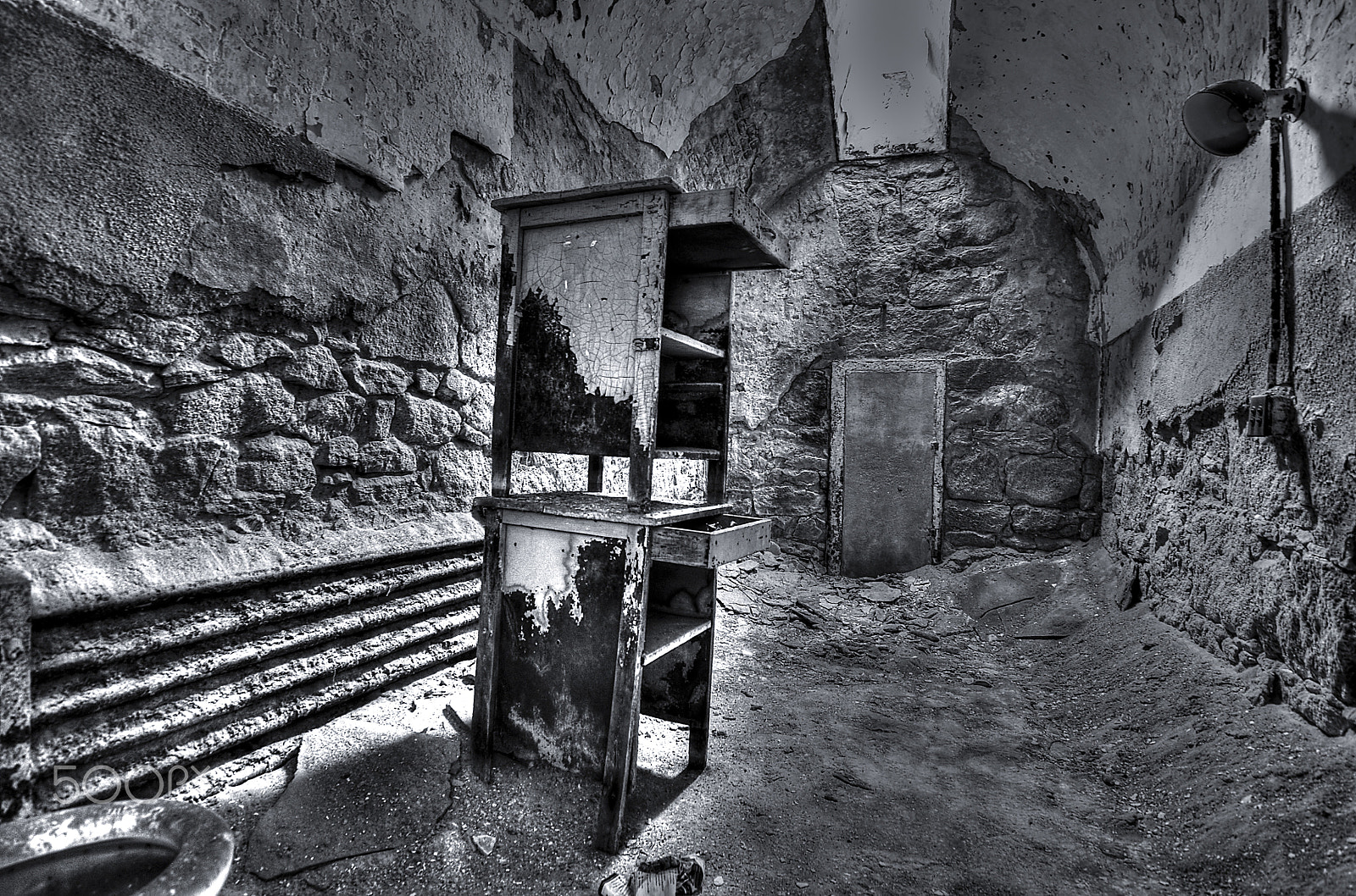 Nikon D5000 sample photo. Prison cell photography