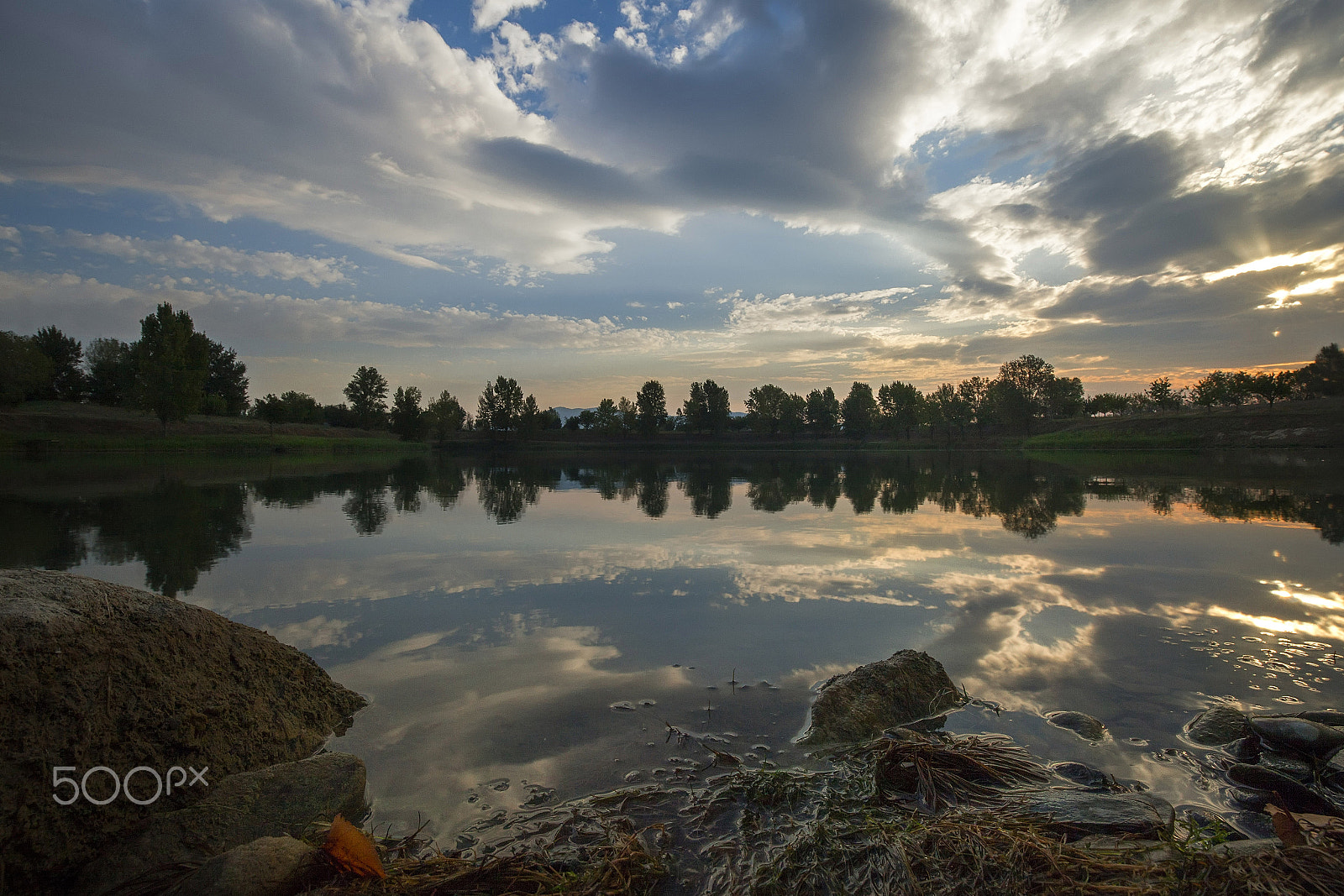Canon EF 16-35mm F4L IS USM sample photo. ..sunrise.. photography