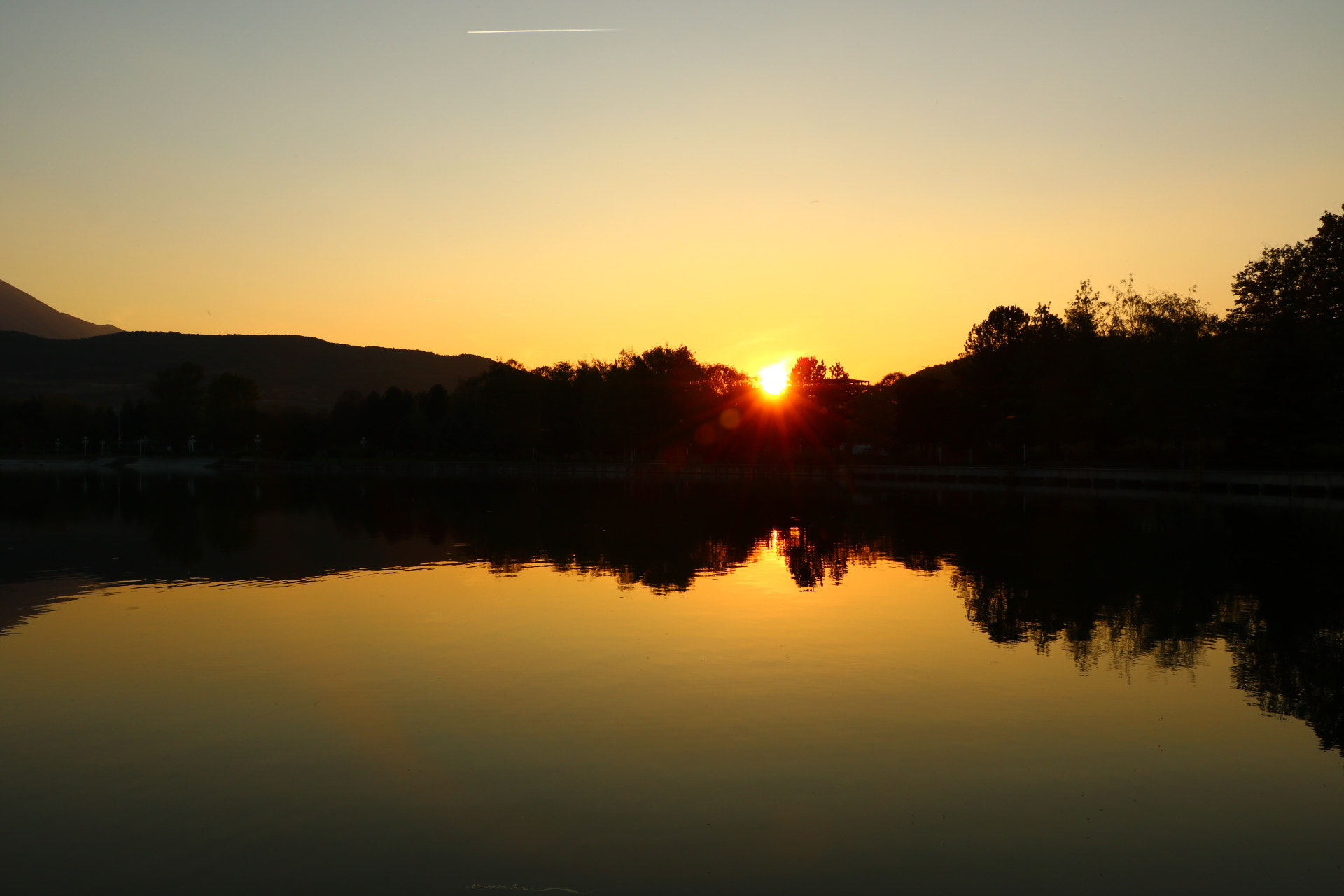 Canon EOS 750D (EOS Rebel T6i / EOS Kiss X8i) sample photo. Sunset  photography