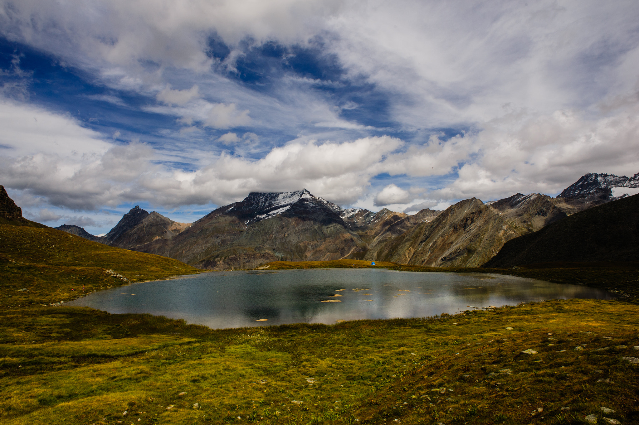 Nikon D700 + Nikon AF Nikkor 20mm F2.8D sample photo. Djouan lake and grivola summit photography