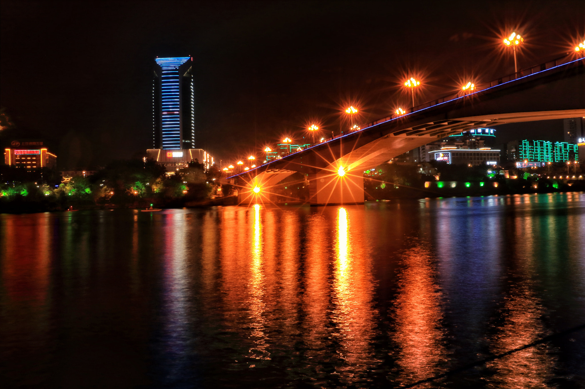 Canon EOS 760D (EOS Rebel T6s / EOS 8000D) sample photo. Liujiang bridge photography