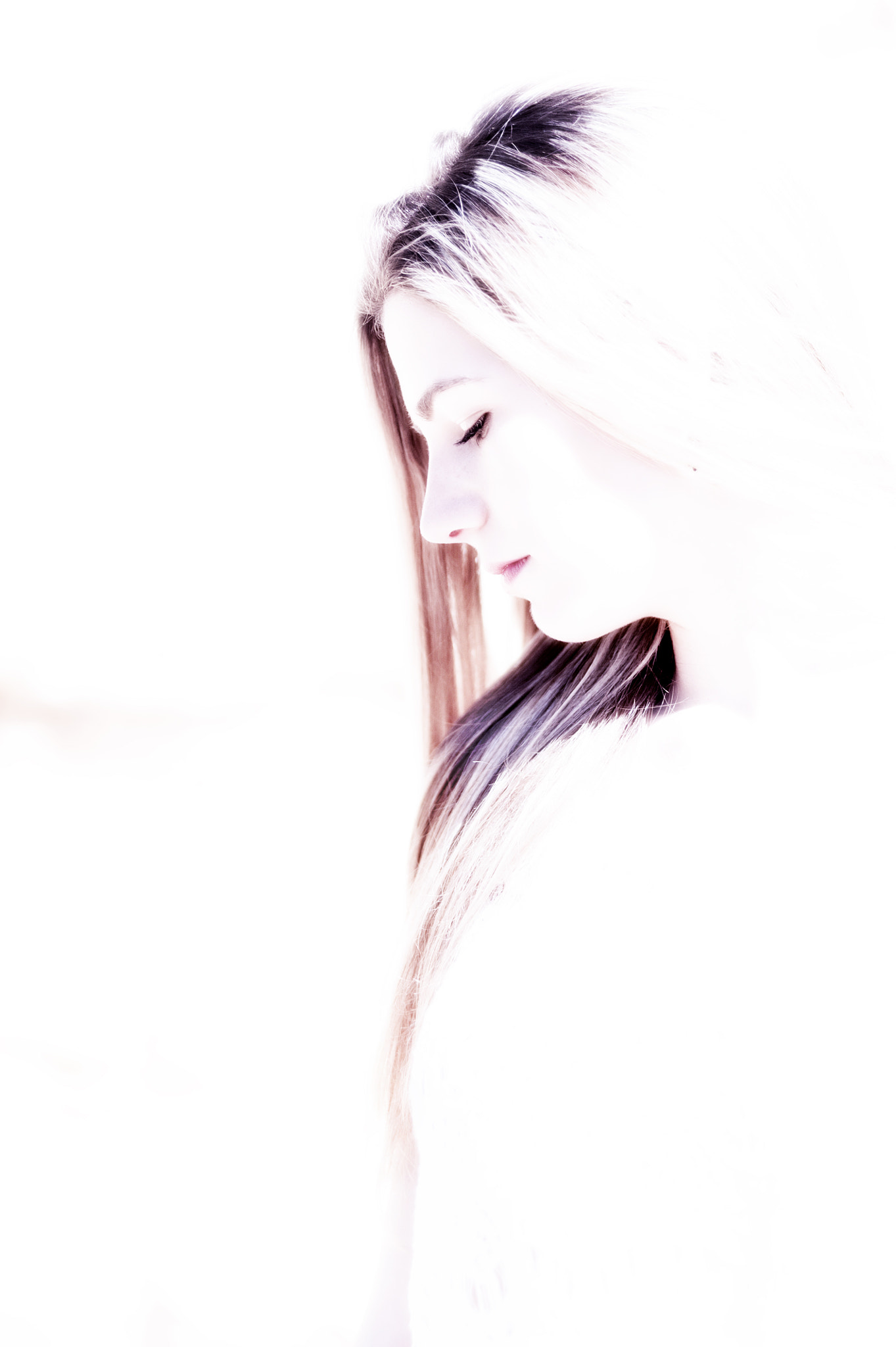 AF Zoom-Nikkor 80-200mm f/2.8 ED sample photo. Chiara photography
