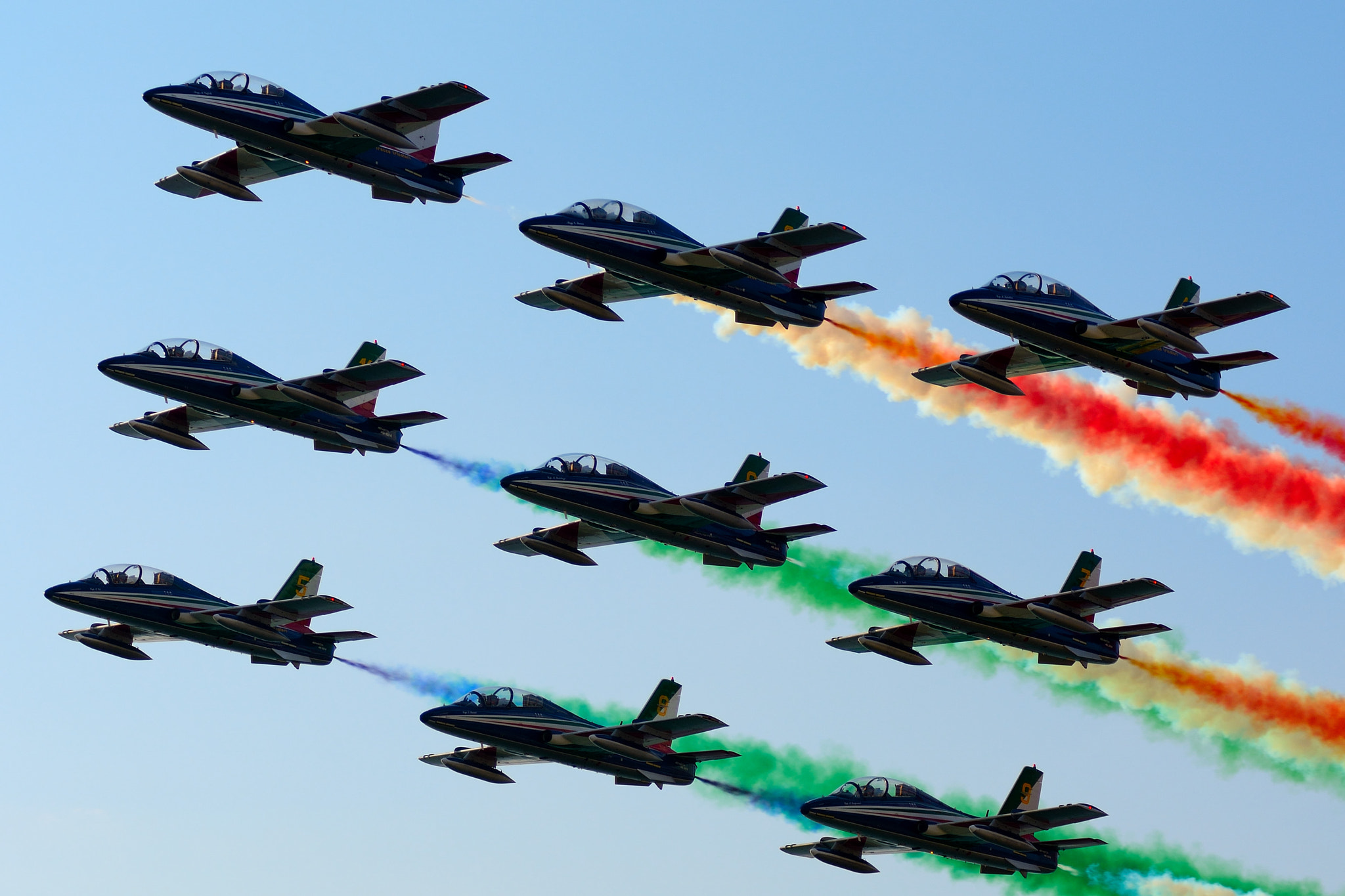 AF Zoom-Nikkor 75-300mm f/4.5-5.6 sample photo. Le nostre frecce... photography