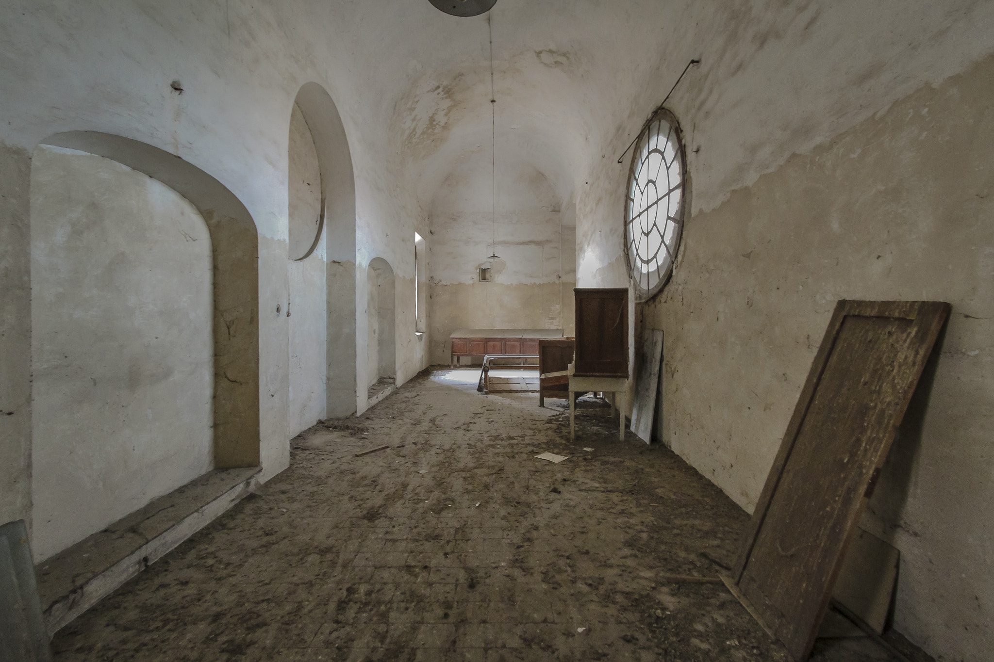 Canon EOS 500D (EOS Rebel T1i / EOS Kiss X3) sample photo. Psychiatric hospital photography