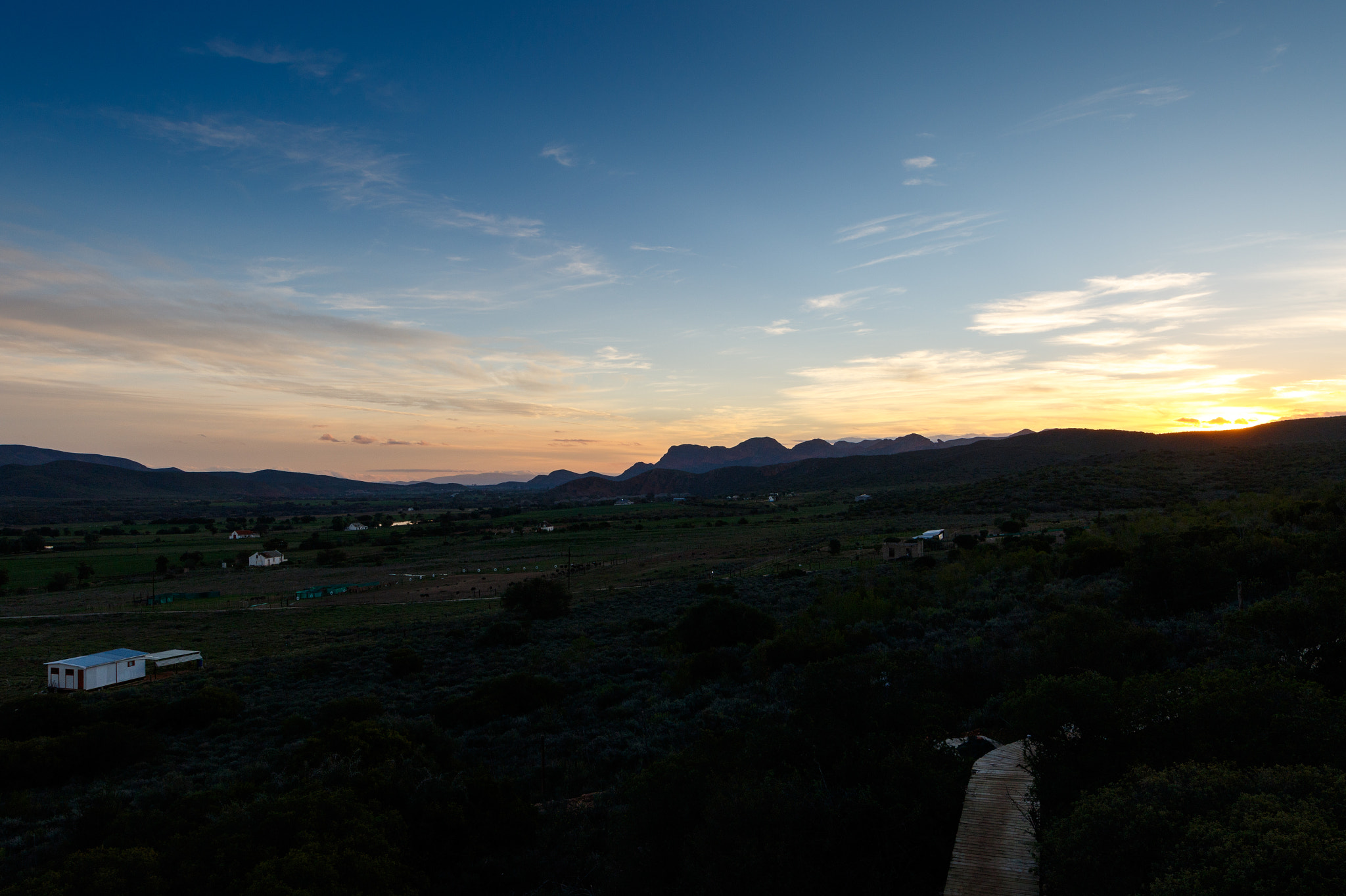 Canon EF 300mm f/2.8L sample photo. Sunset over middelplaas, de rust photography
