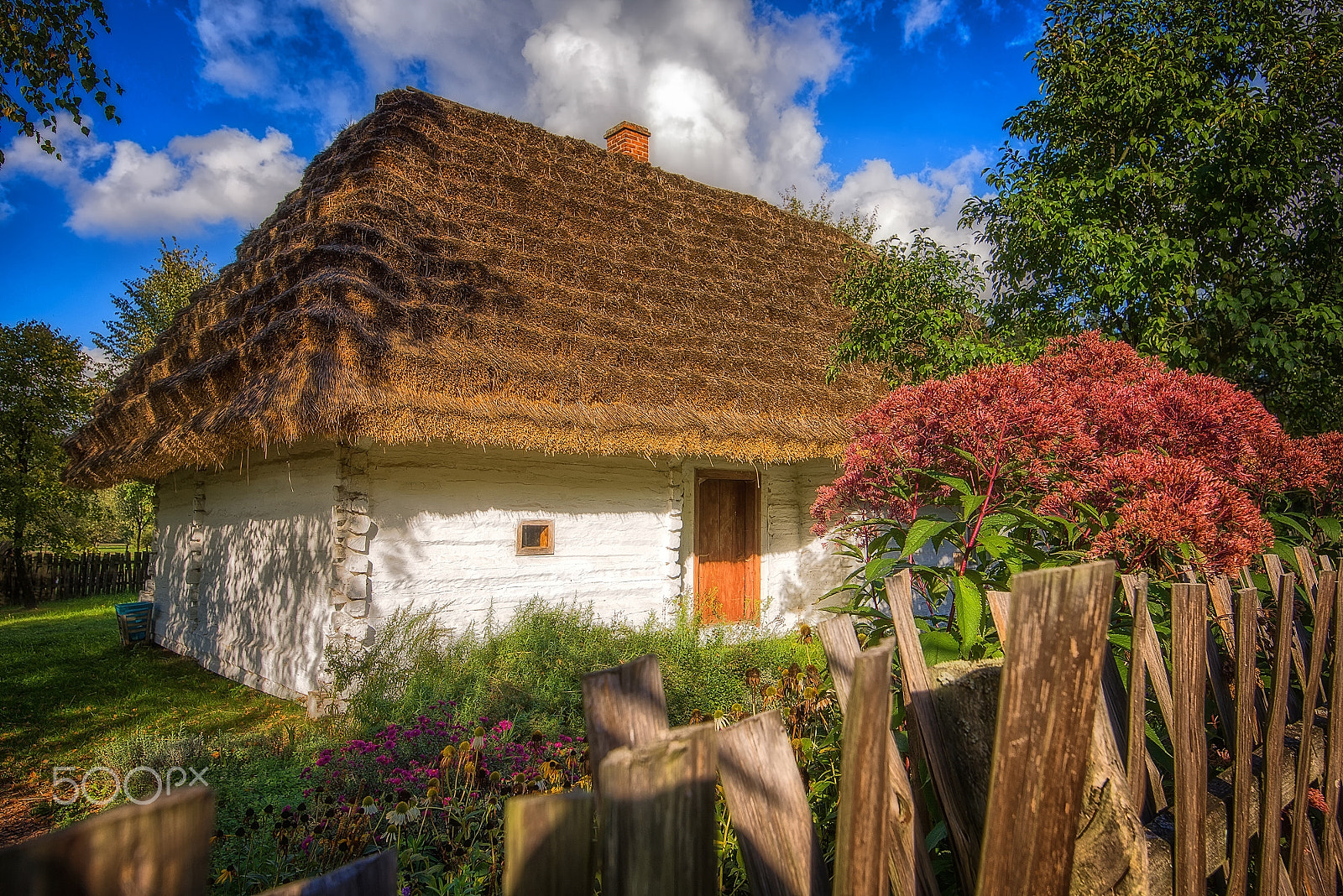 Tamron SP 15-30mm F2.8 Di VC USD sample photo. Skansen kolbuszowa photography