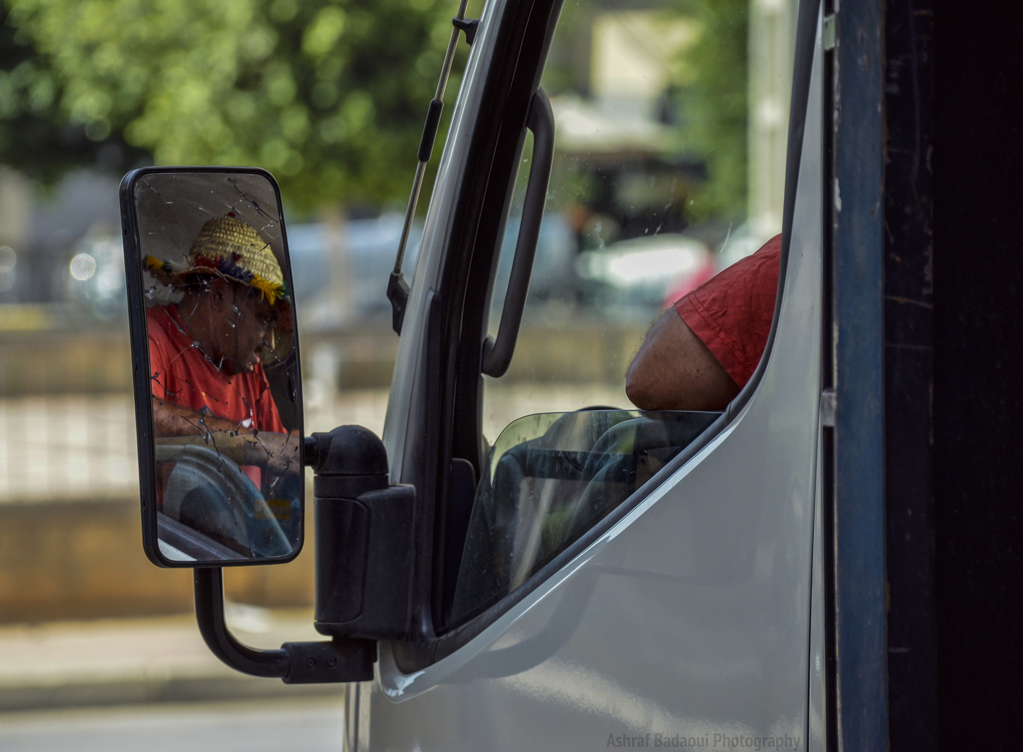 Sigma 18-200mm F3.5-6.3 DC OS HSM sample photo. Mirror photography