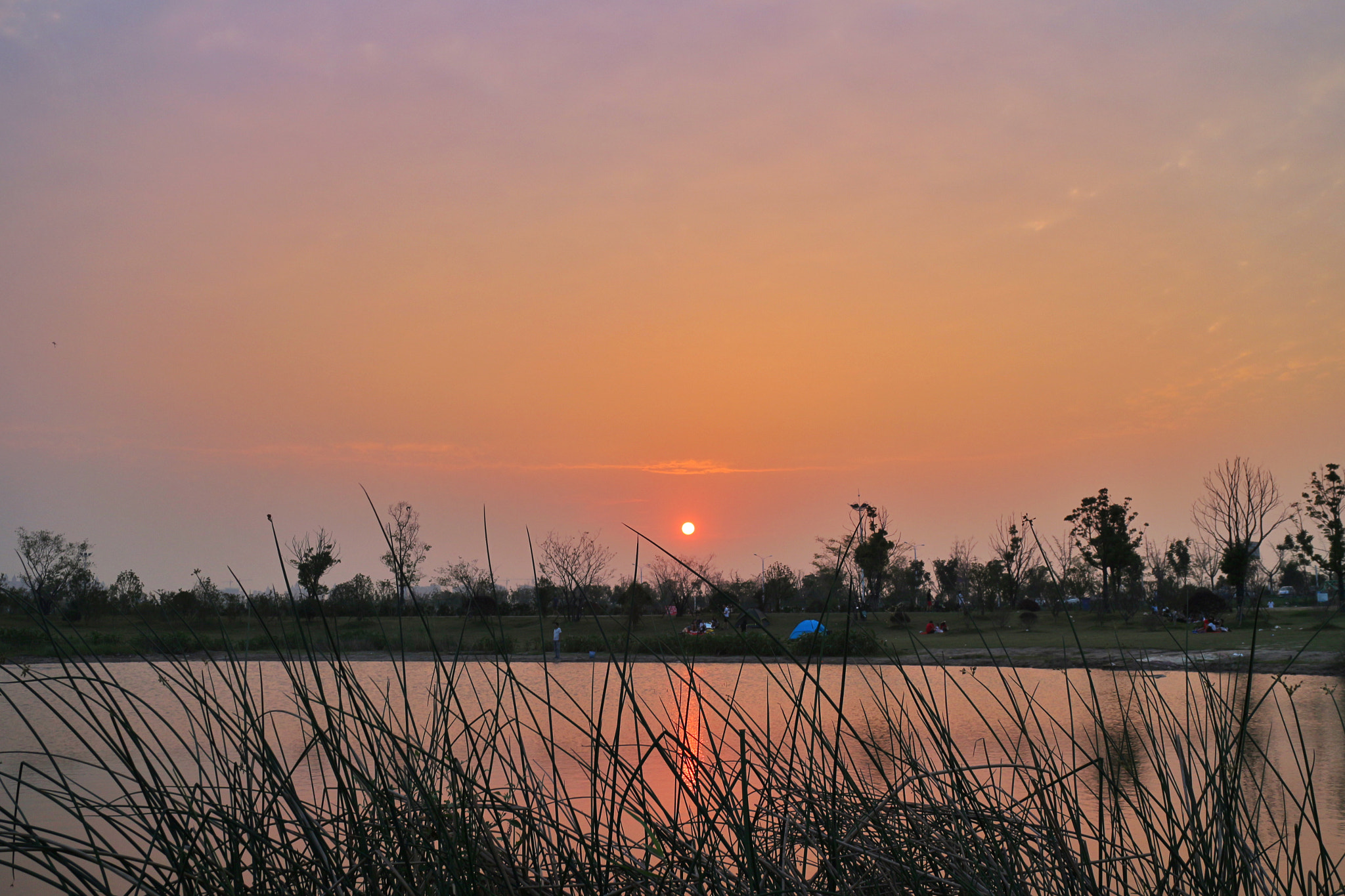 Canon EF-M 18-55mm F3.5-5.6 IS STM sample photo. 夕阳 photography