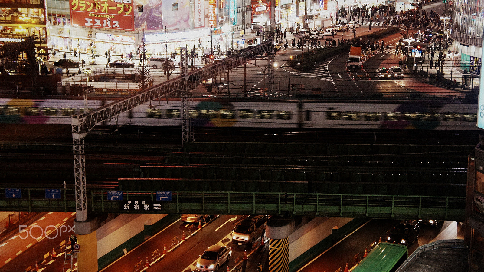 Sony Alpha NEX-5 sample photo. Tokyo in motion photography