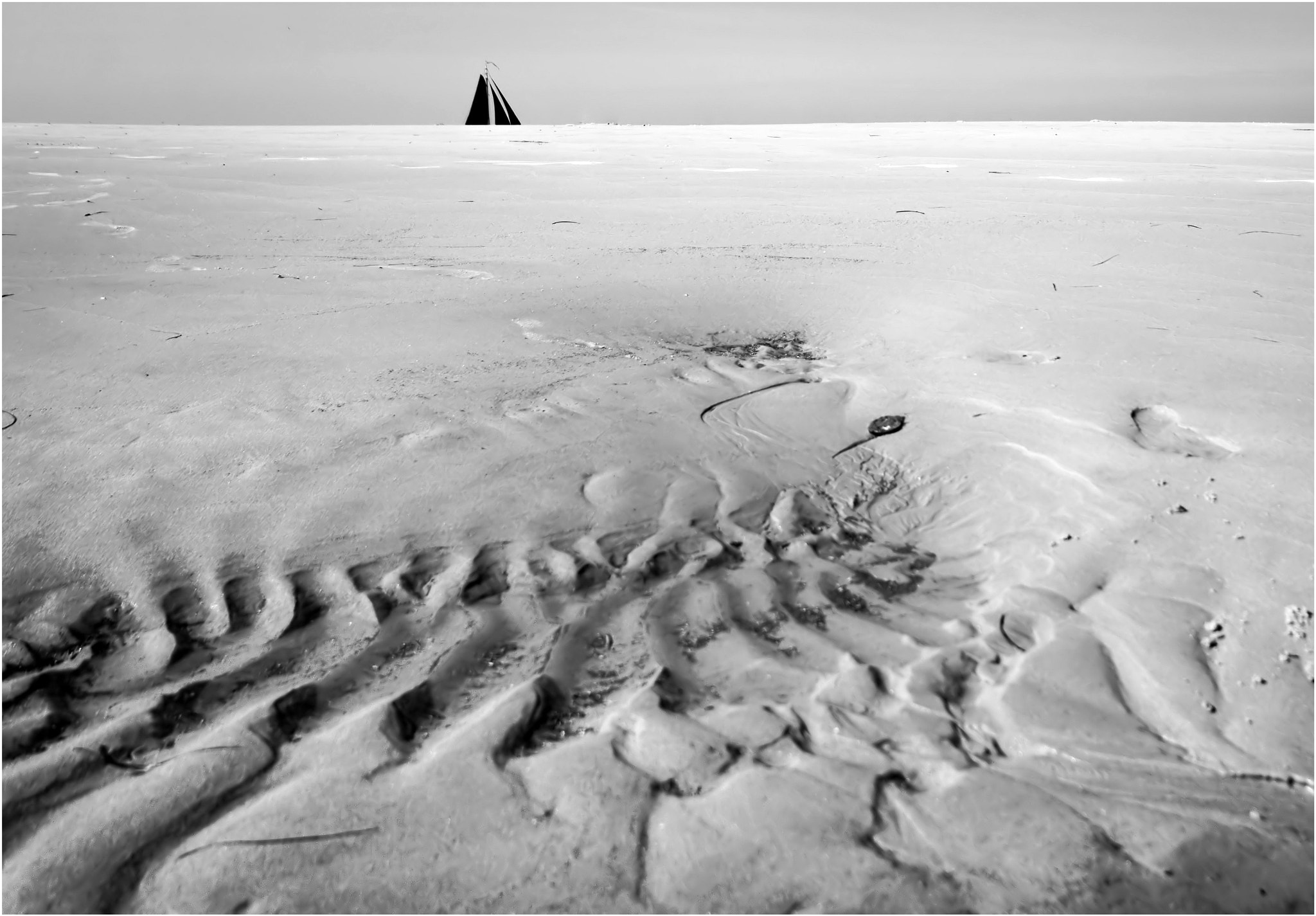 Sigma AF 10-20mm F4-5.6 EX DC sample photo. Between tides part ii photography