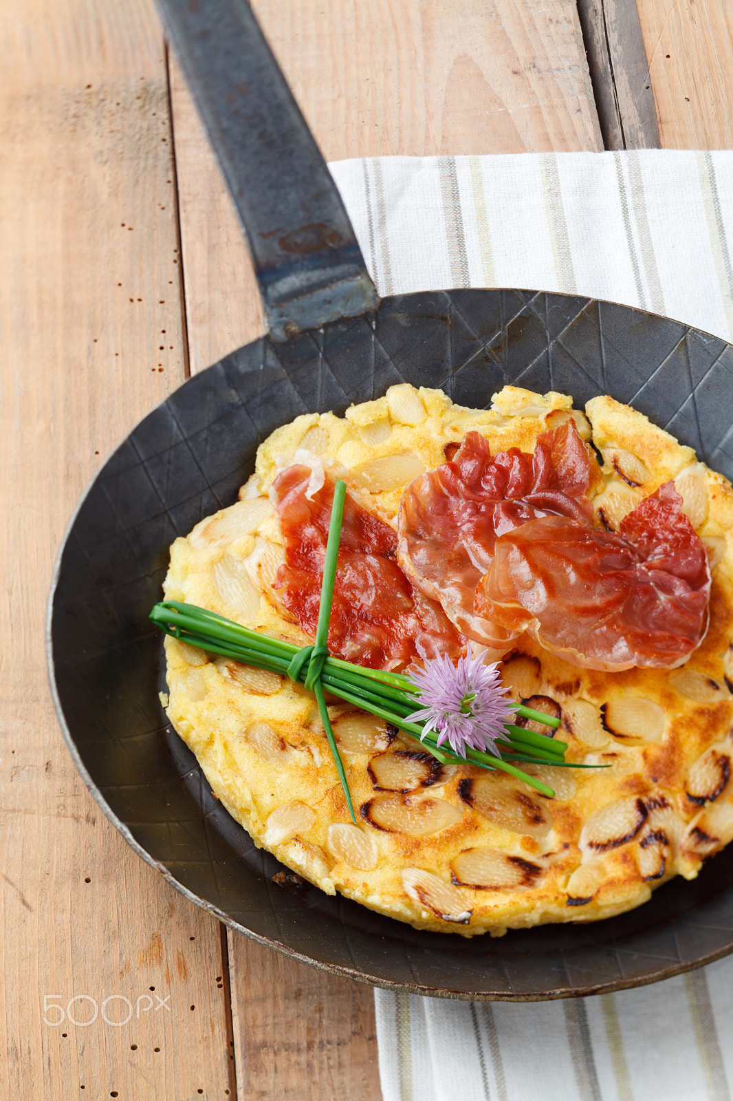 Canon TS-E 90mm F2.8 Tilt-Shift sample photo. Asparagus pancakes with bacon photography