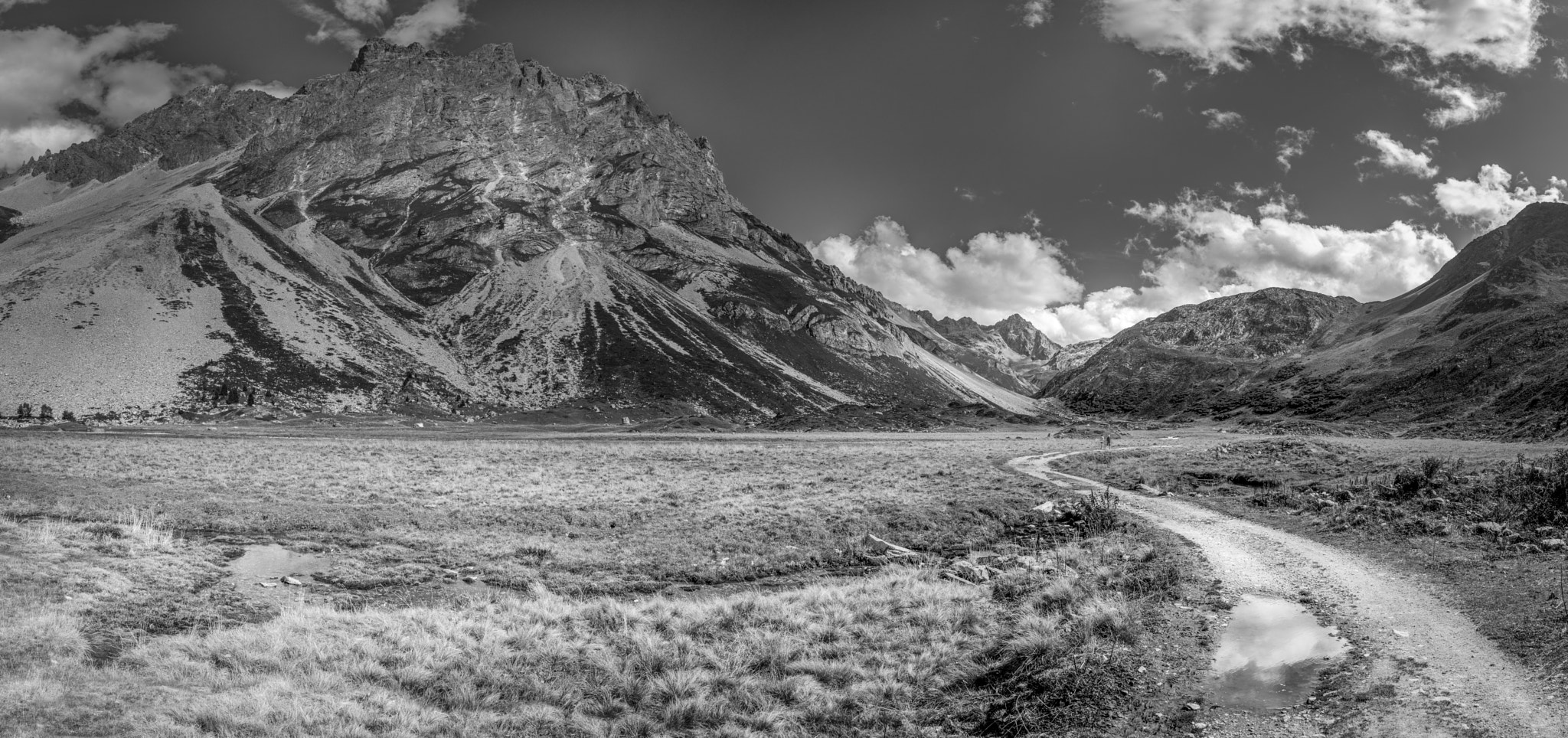 Pentax K-3 II sample photo. Love in vanoise bw photography