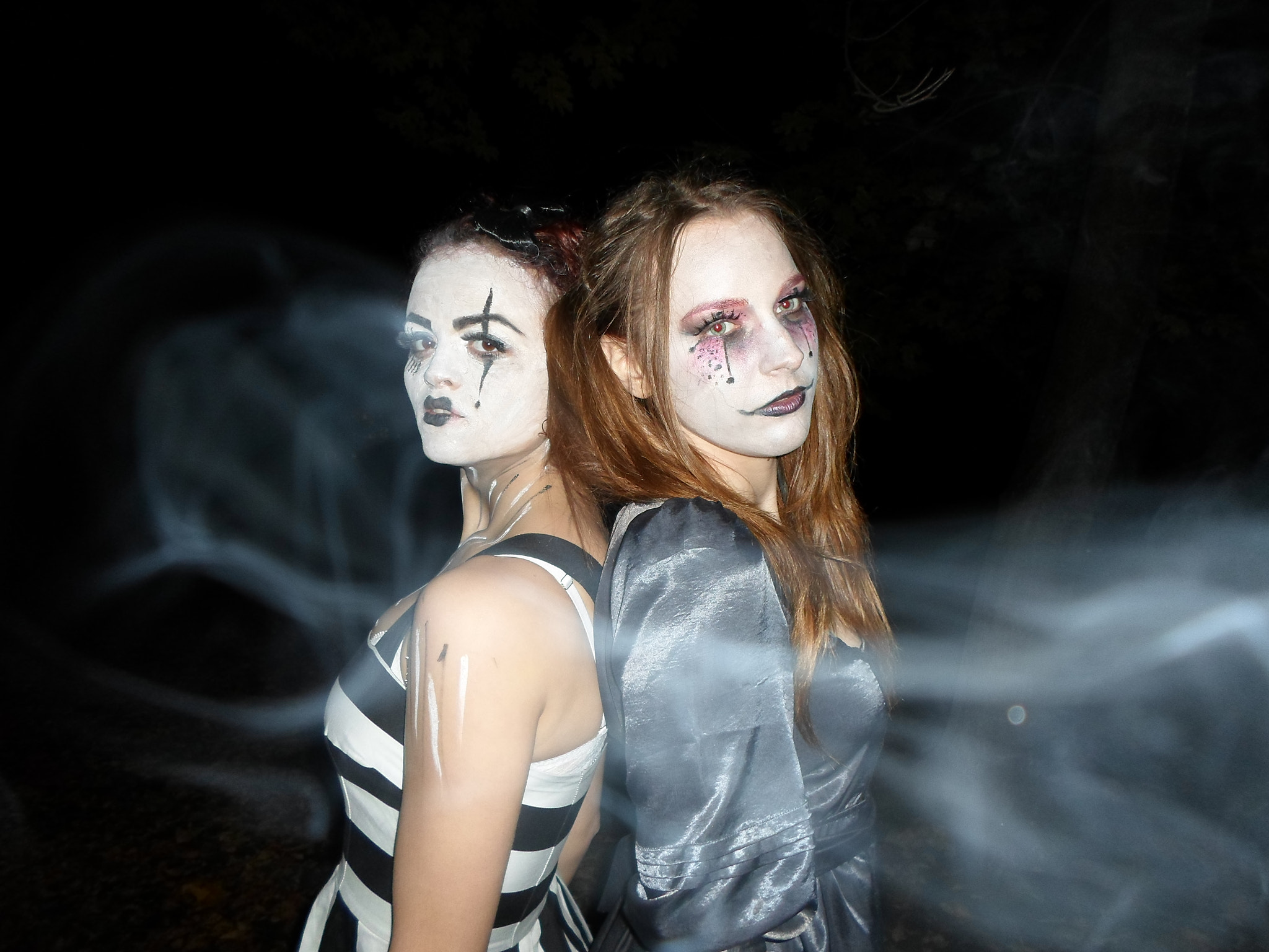 Samsung ST66 / ST68 sample photo. Not edited halloween photography