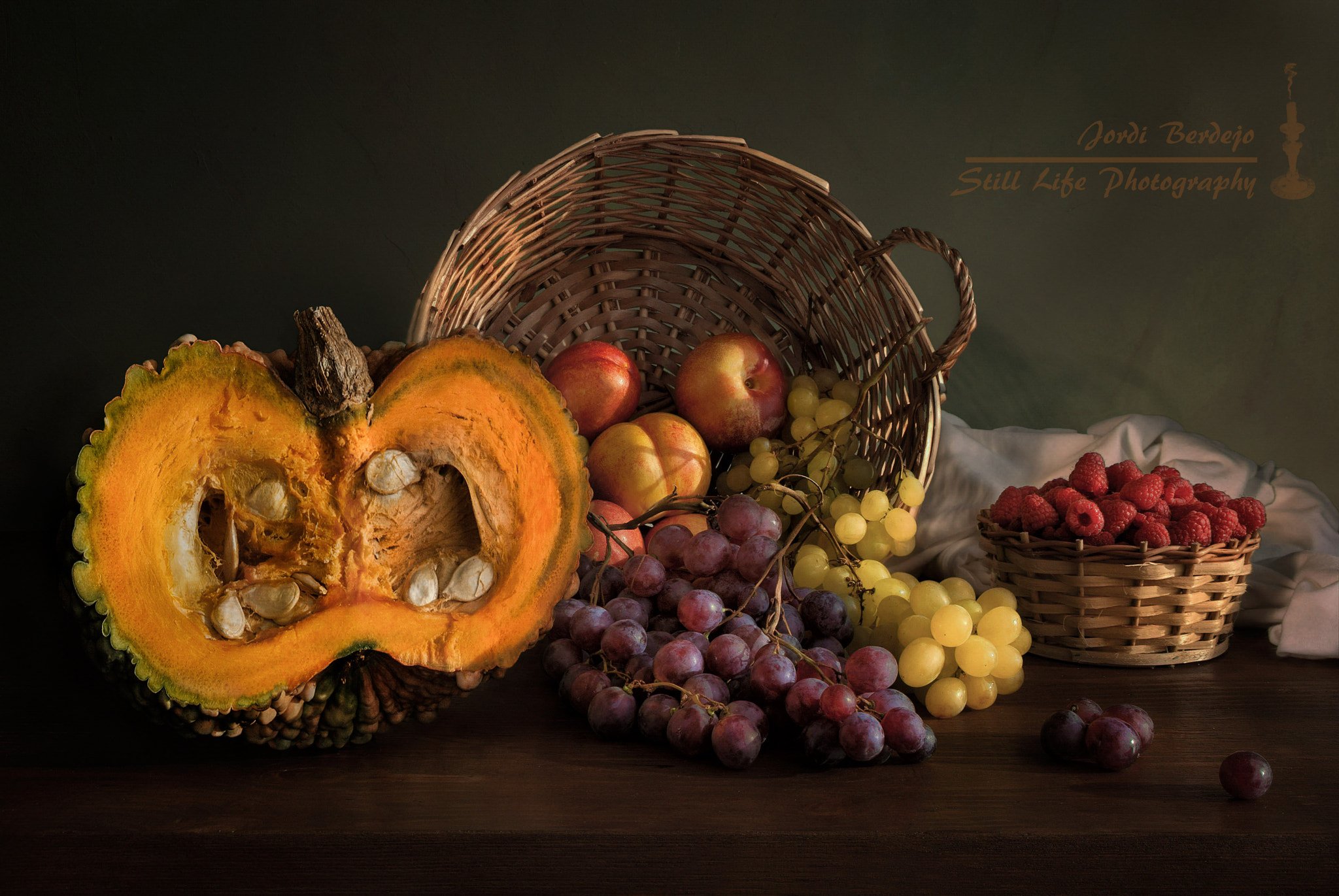Tamron AF 18-200mm F3.5-6.3 XR Di II LD Aspherical (IF) Macro sample photo. Frutas photography