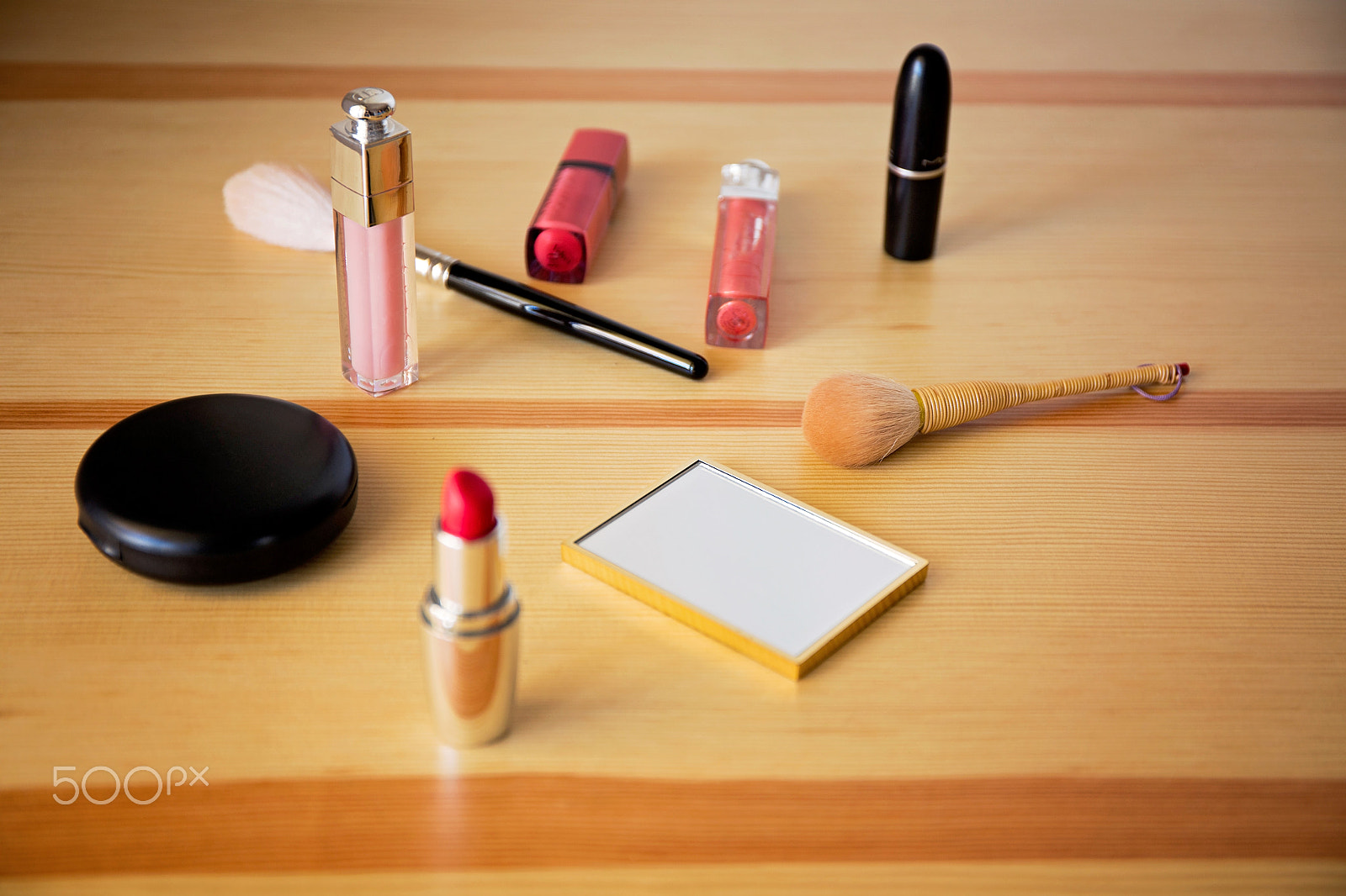 Canon EOS 5DS sample photo. Makeup stuff photography