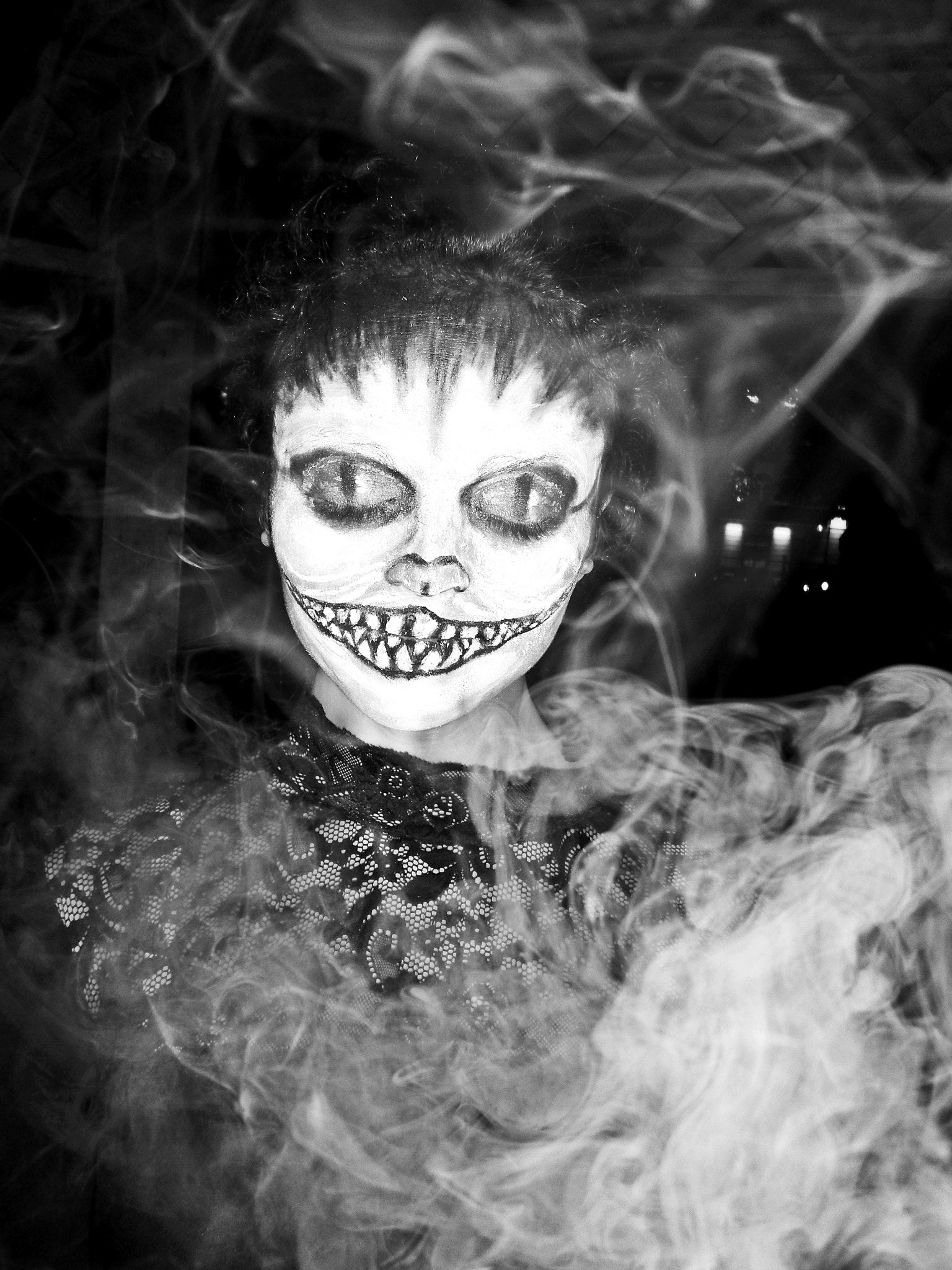 Samsung ST66 / ST68 sample photo. Monocrom halloween photography