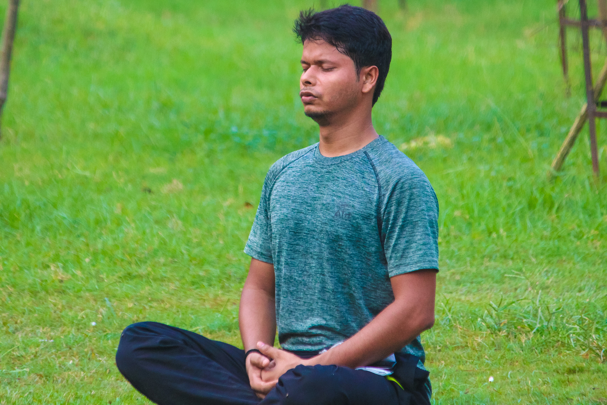 Canon EF-S 55-250mm F4-5.6 IS II sample photo. Yoga photography