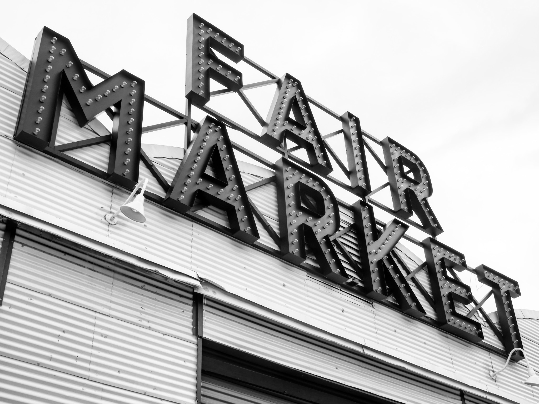 LUMIX G VARIO 12-60/F3.5-5.6 sample photo. Fair market photography