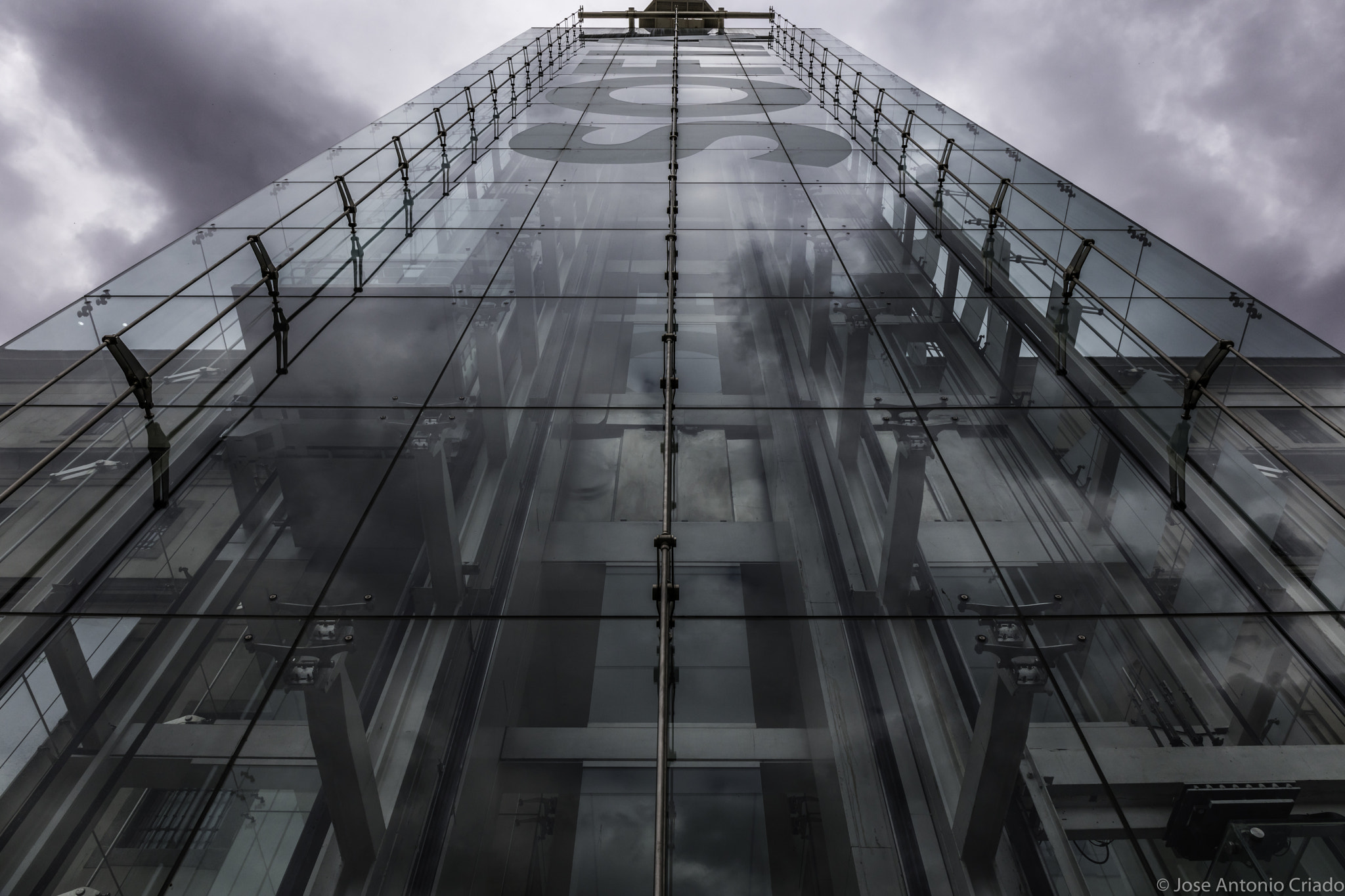 Canon EOS 5DS sample photo. Museo reina sofía, madrid photography