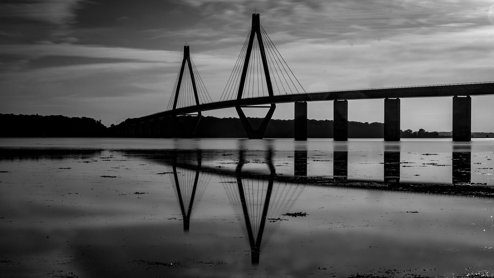 Sony SLT-A55 (SLT-A55V) sample photo. Windless bridge photography