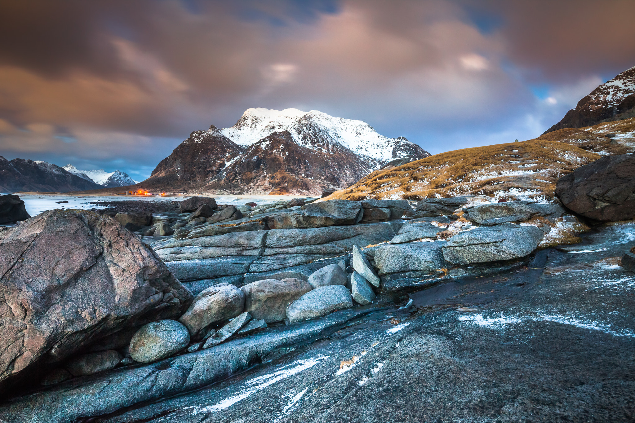 Canon TS-E 17mm F4L Tilt-Shift sample photo. Norway, lofoten photography