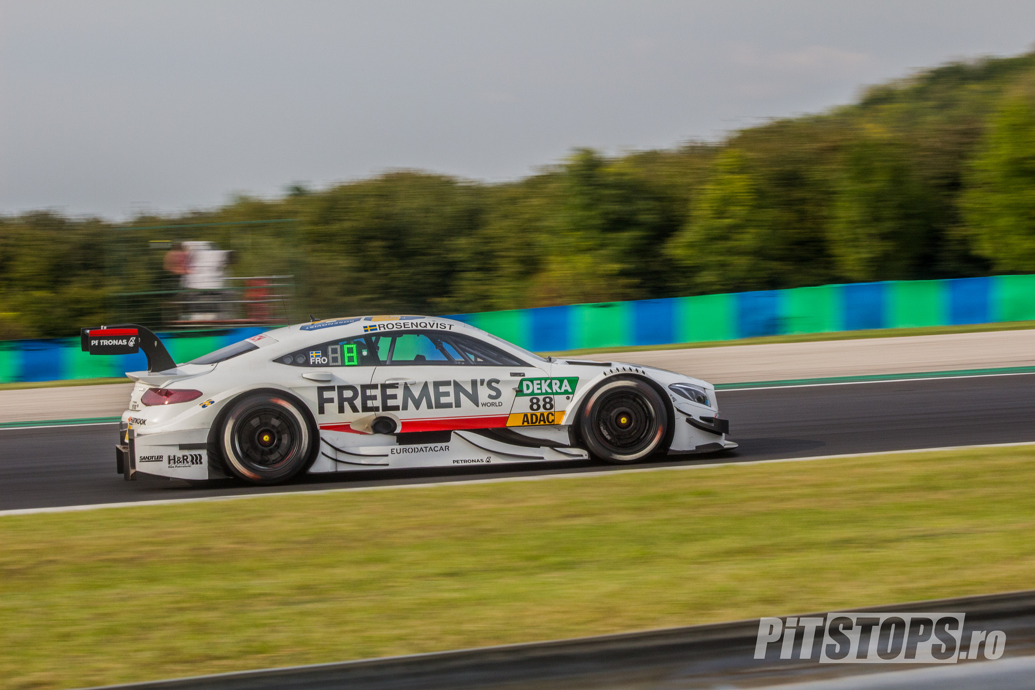 Canon EF 75-300mm f/4-5.6 USM sample photo. Dtm hungaroring - felix drives like a veteran already photography