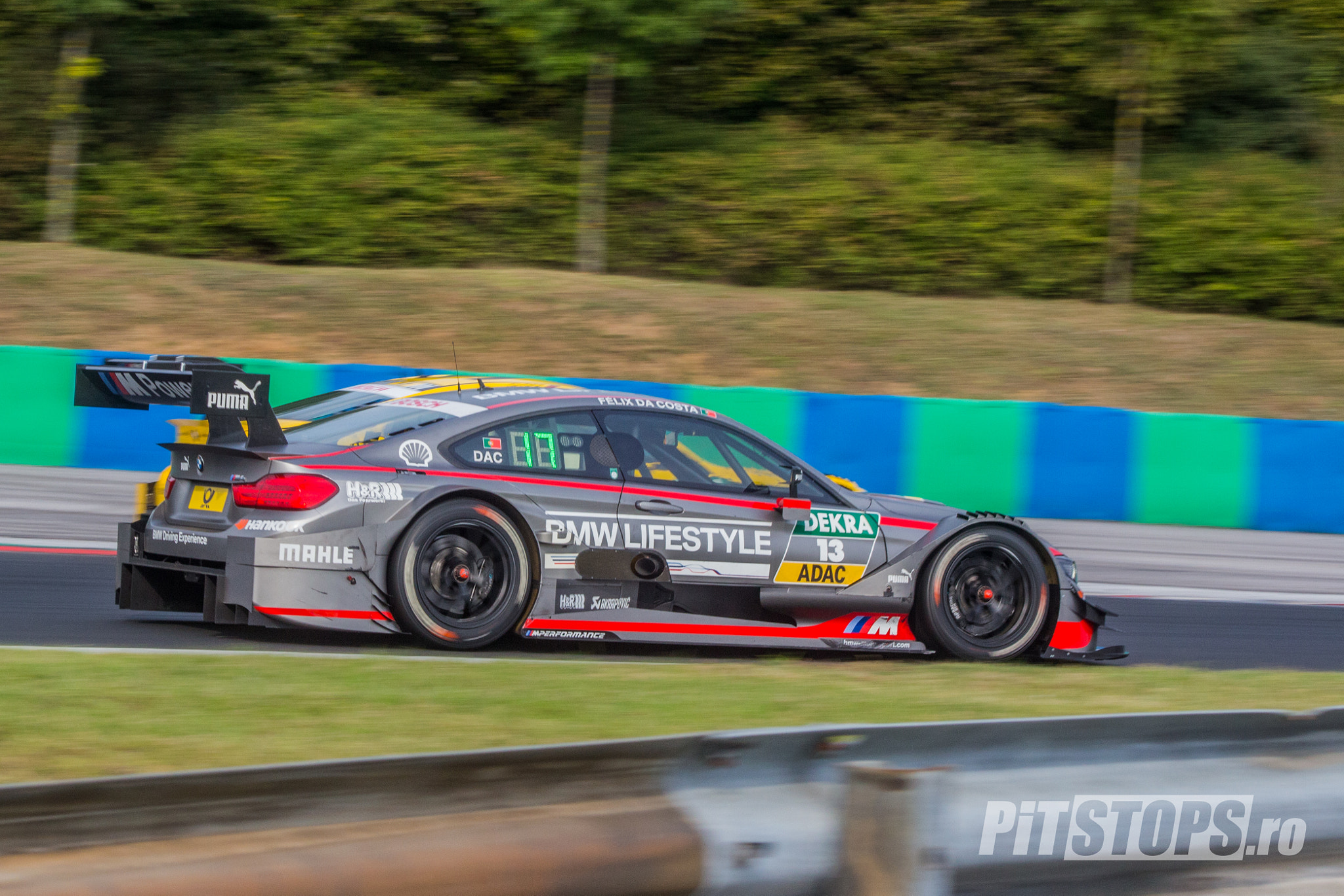 Canon EF 75-300mm f/4-5.6 USM sample photo. Dtm hungaroring - no intra-team battles until the flag drops photography