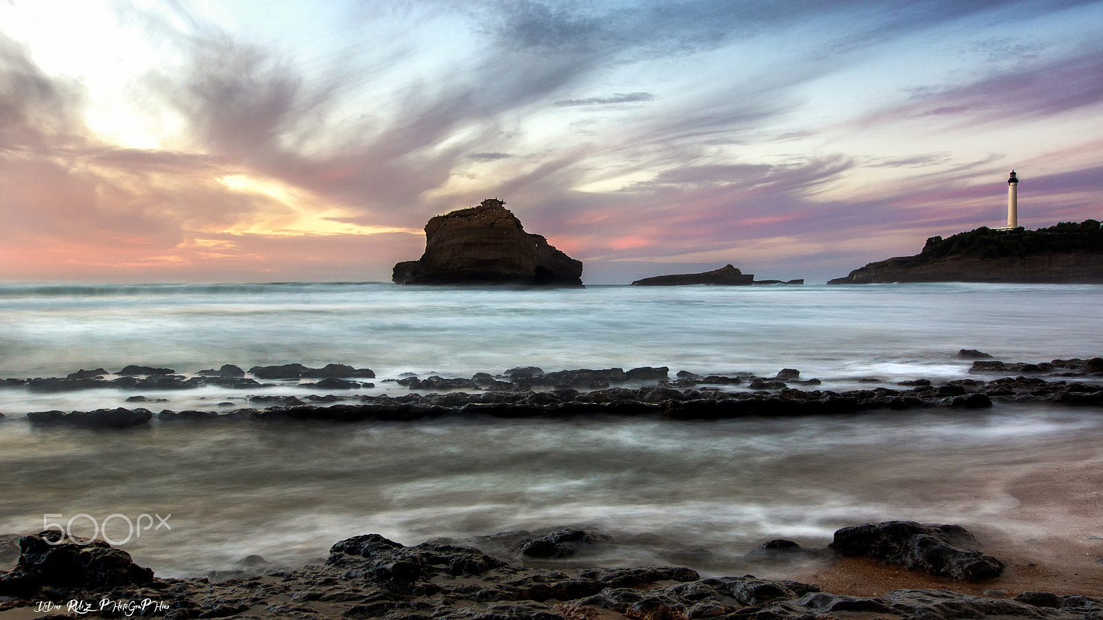 Sony SLT-A77 + 10-20mm F3.5 sample photo. Le phare photography