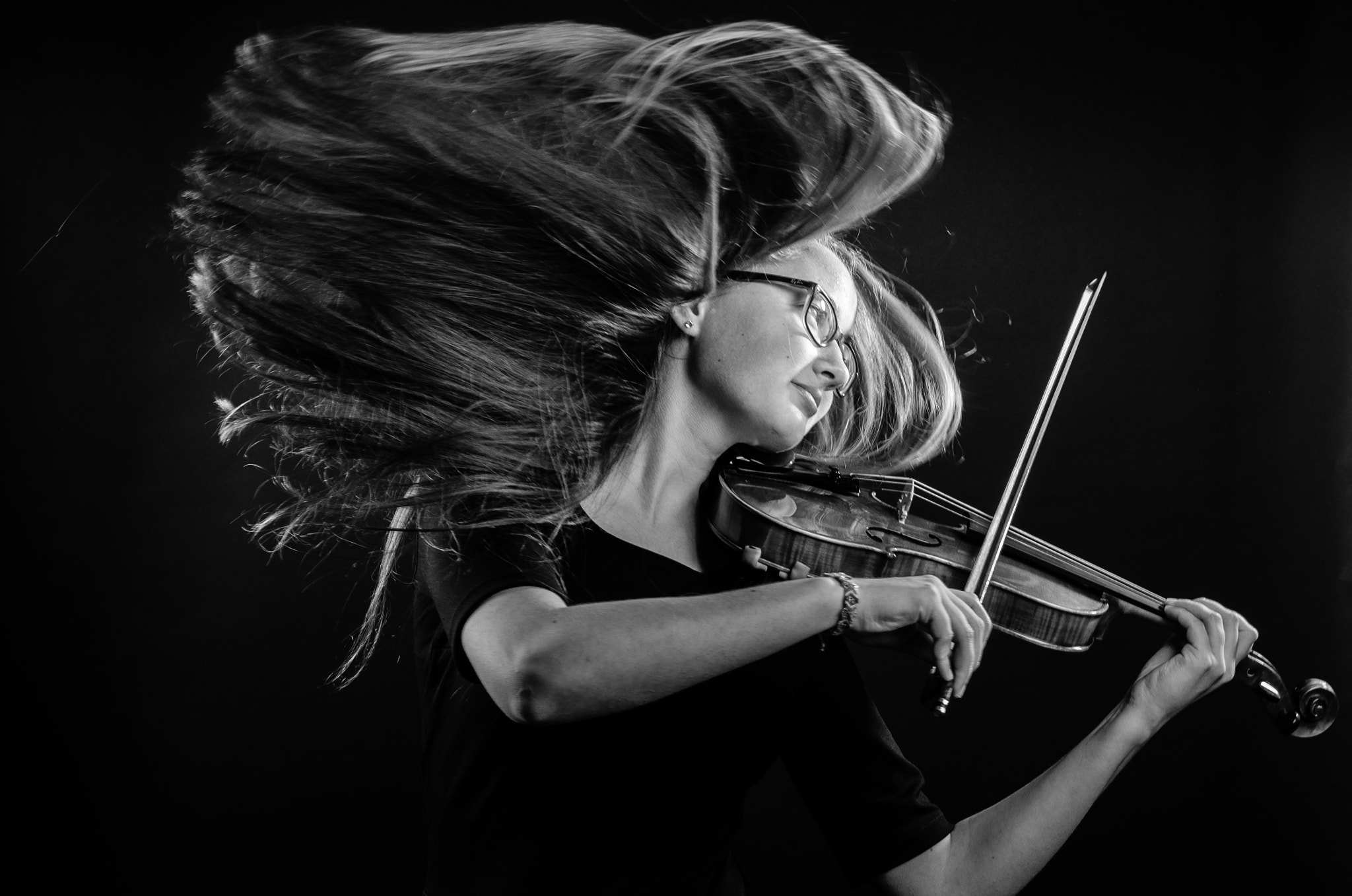 AF Zoom-Nikkor 35-70mm f/3.3-4.5 sample photo. Violingirl photography