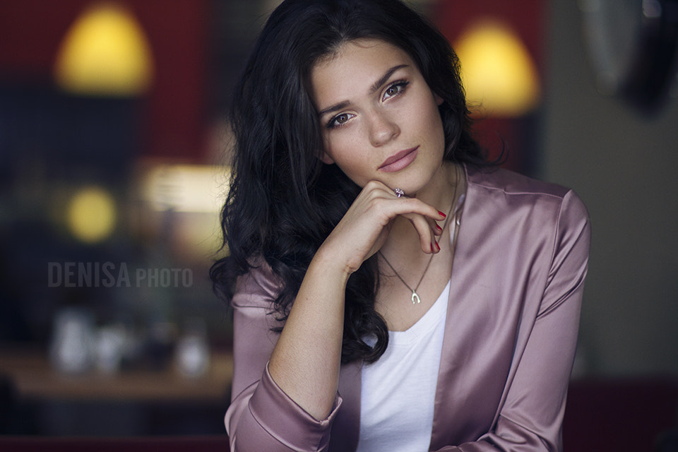 Canon EOS 7D + Canon EF 85mm F1.2 sample photo. Margaret photography