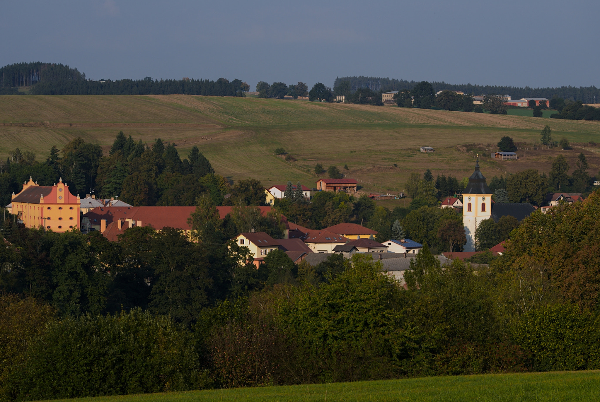 55.00 - 300.00 mm f/4.5 - 5.6 sample photo. Luka nad jihlavou  photography