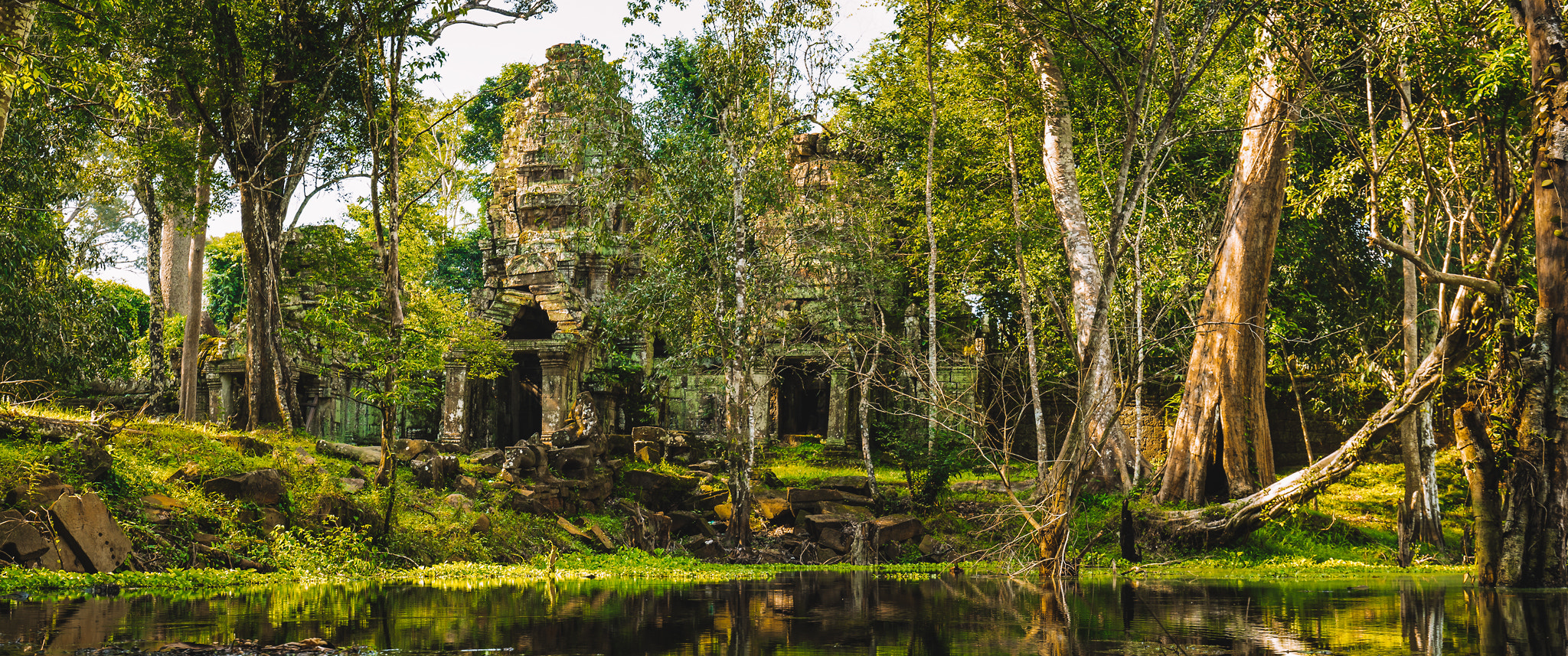 Sony a7R + Canon EF 70-200mm F2.8L IS II USM sample photo. Temple ruins, angkor photography