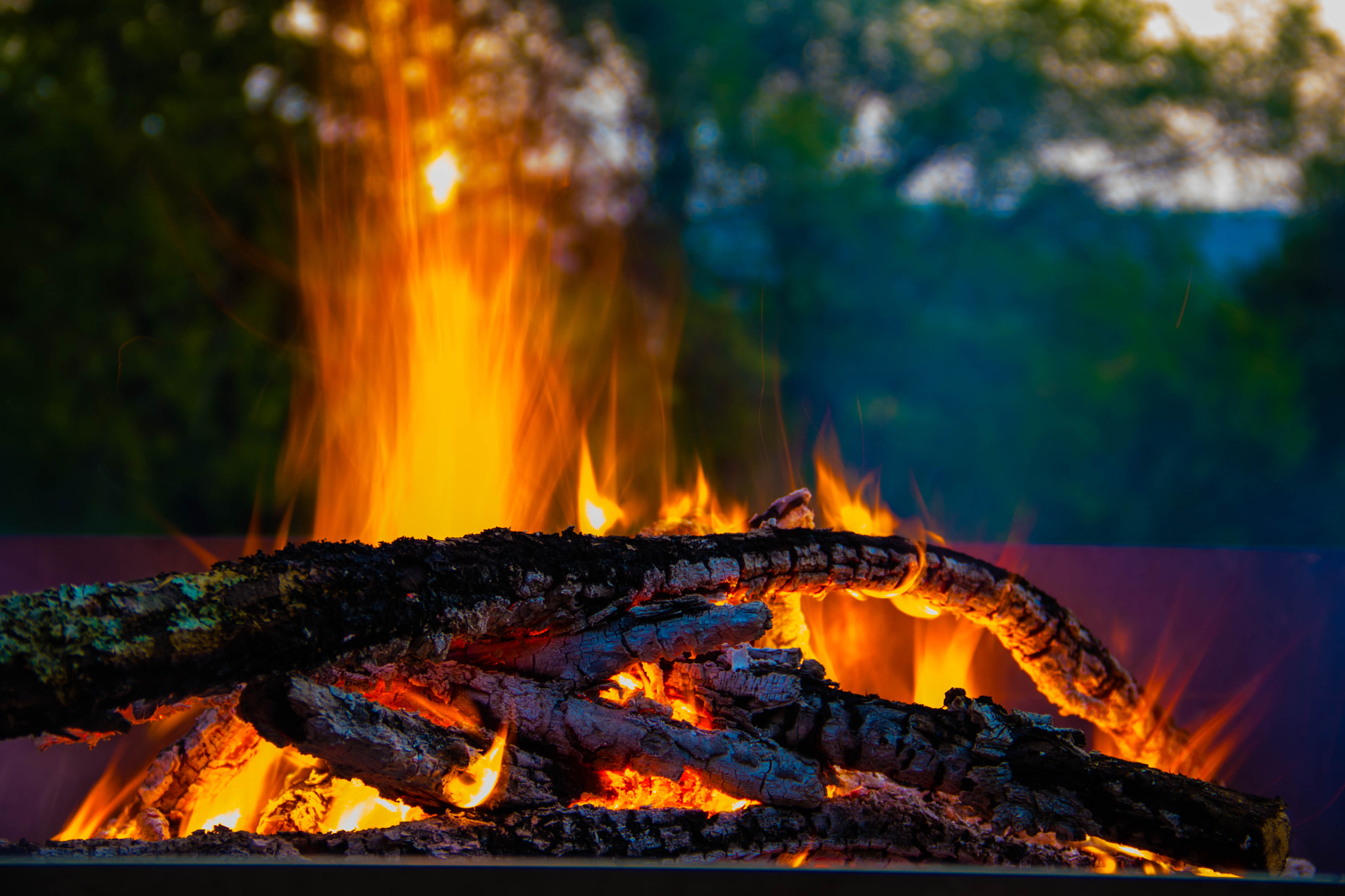 Canon EF-S 18-135mm F3.5-5.6 IS sample photo. First fire (edited) photography